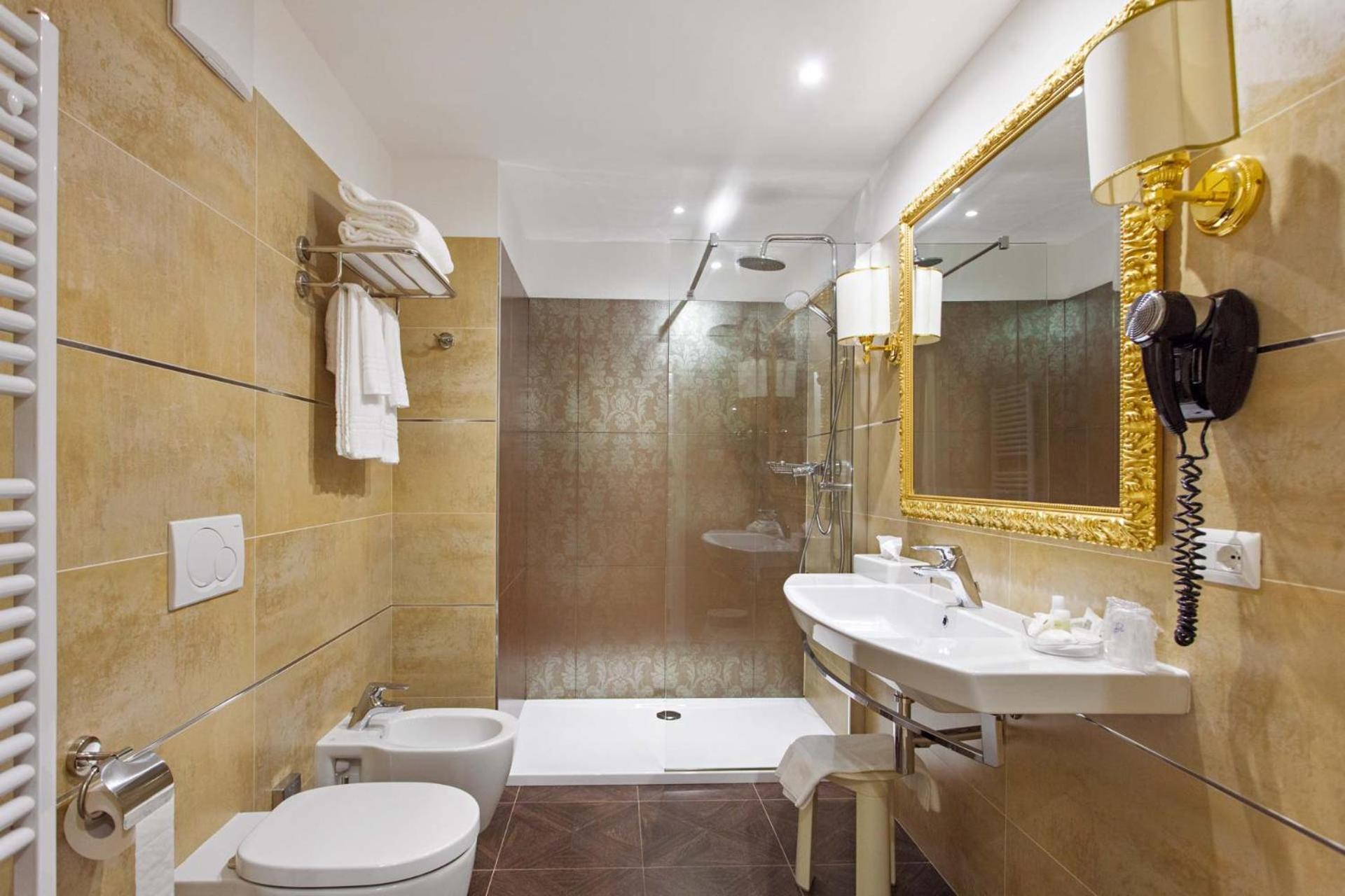 Junior Suite - Photo 2