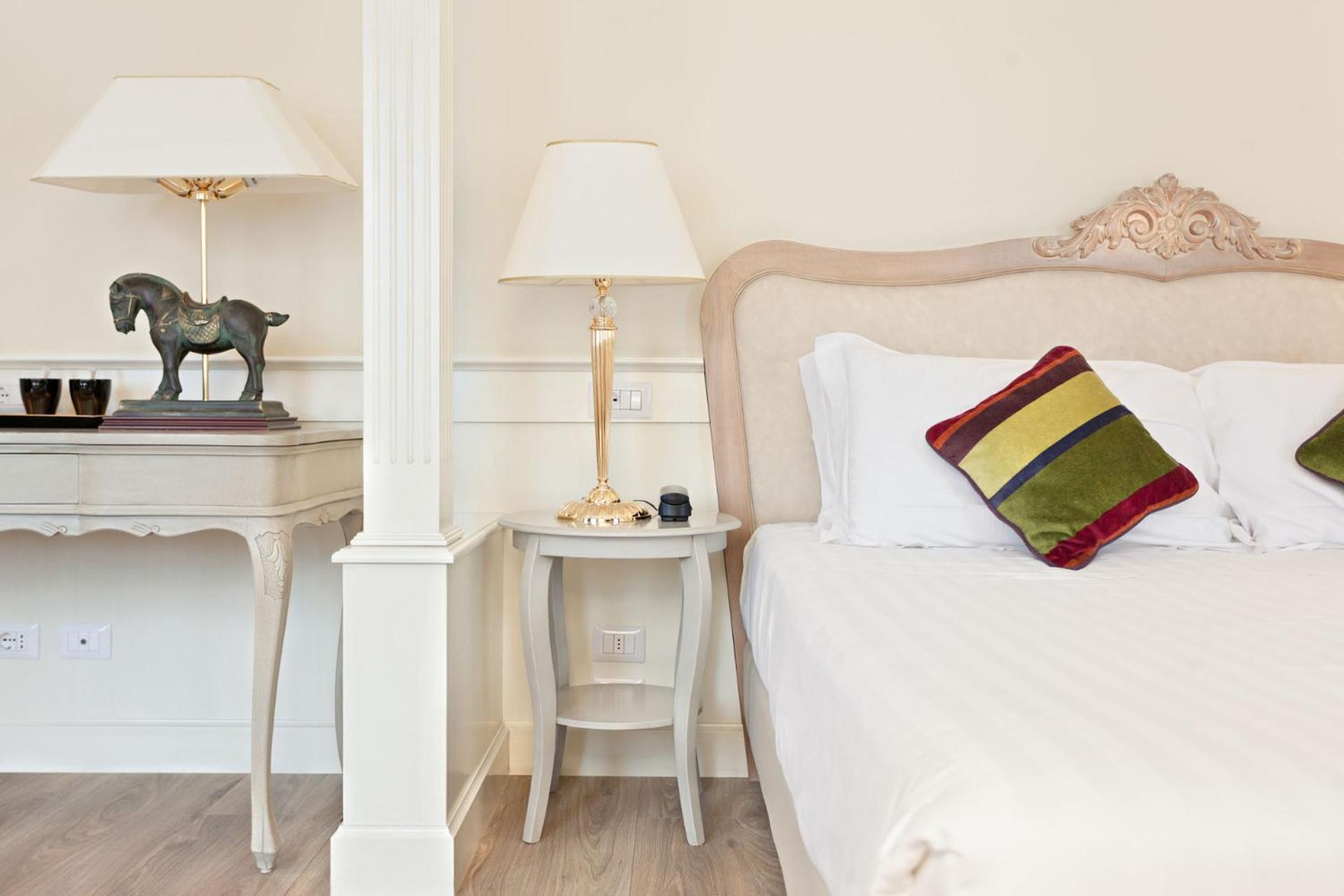 Junior Suite - Photo 11