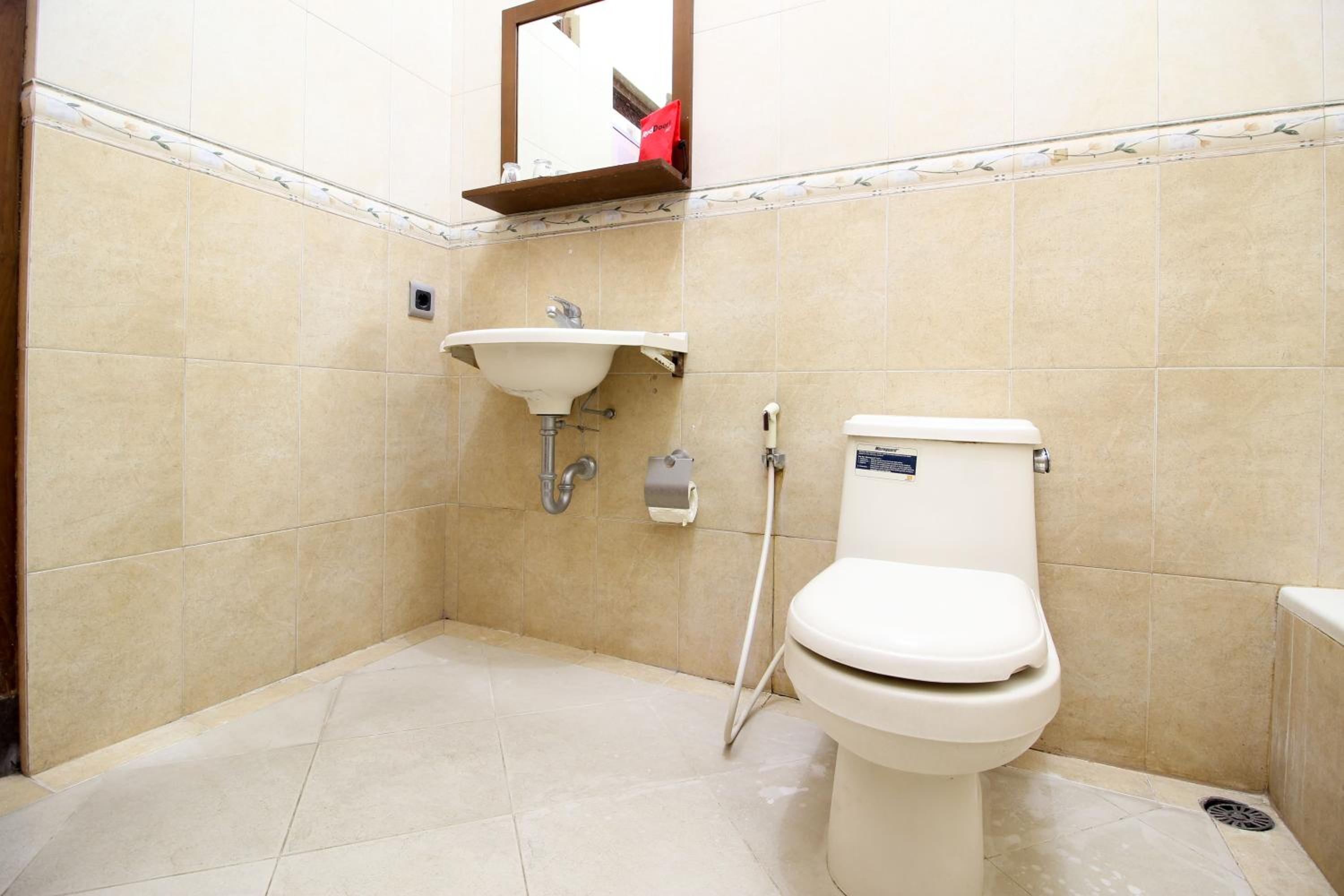 Double Room - Photo 4