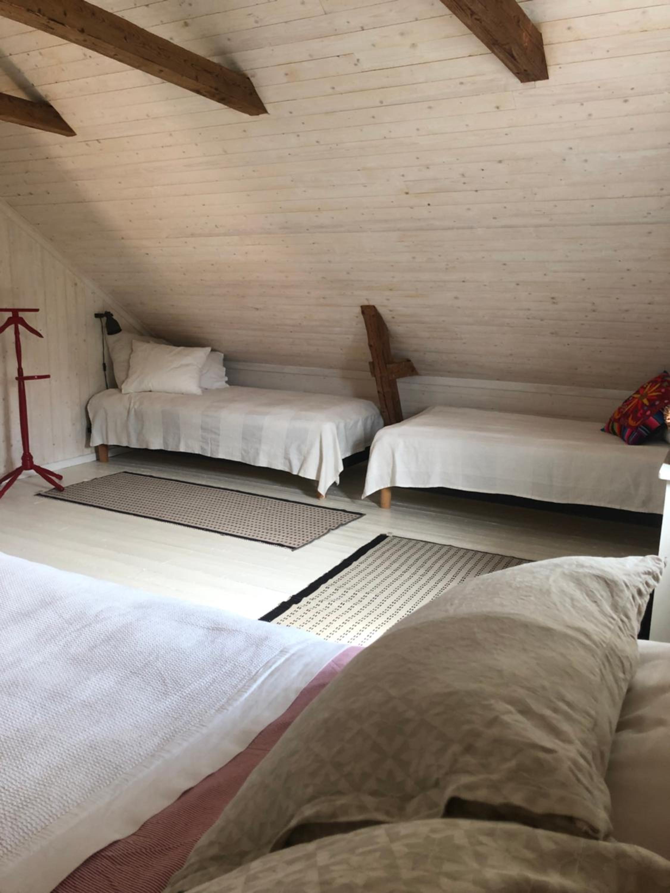 One-Bedroom House photo 3