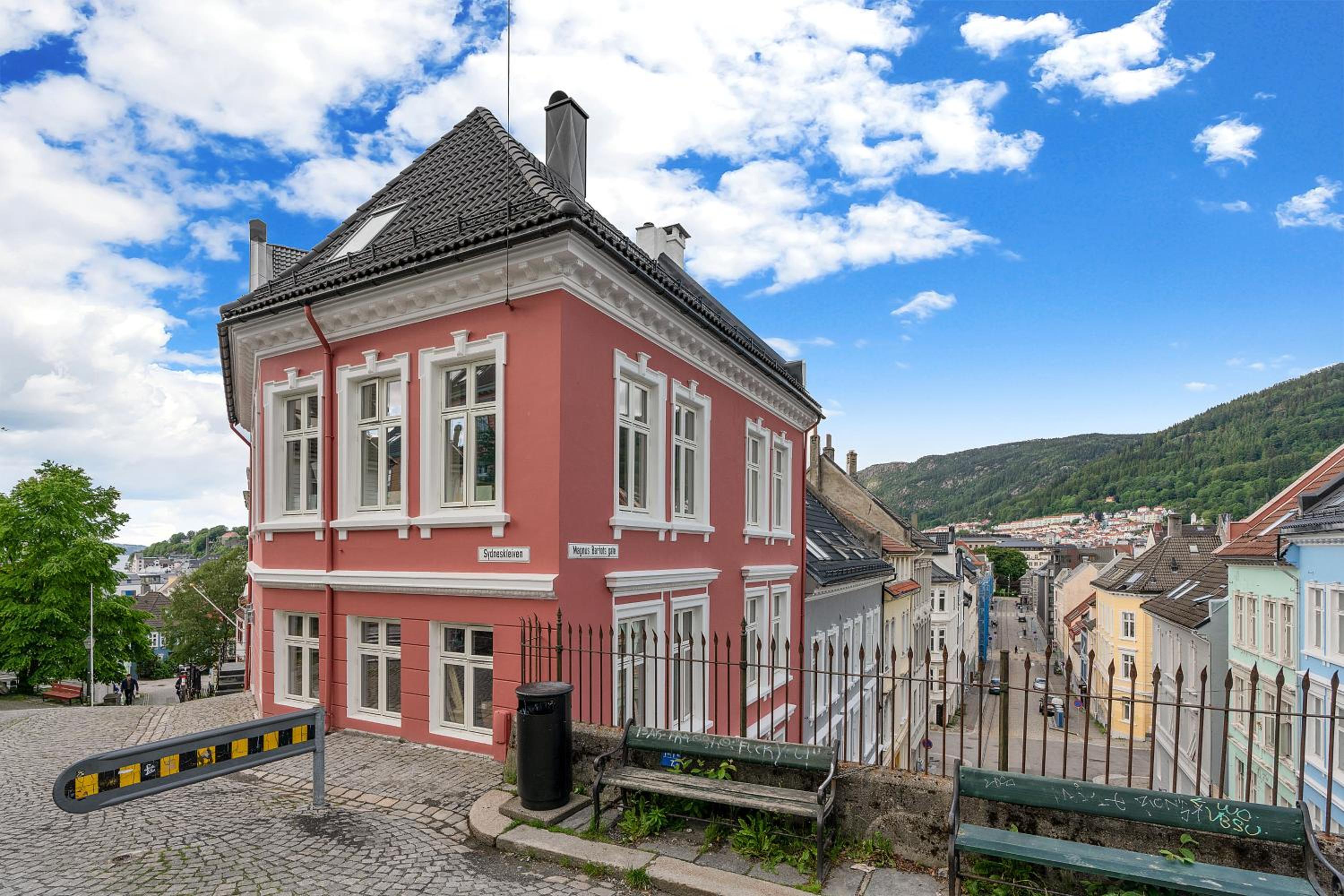 Three-Bedroom Apartment with View - Ground Floor  - Photo 21