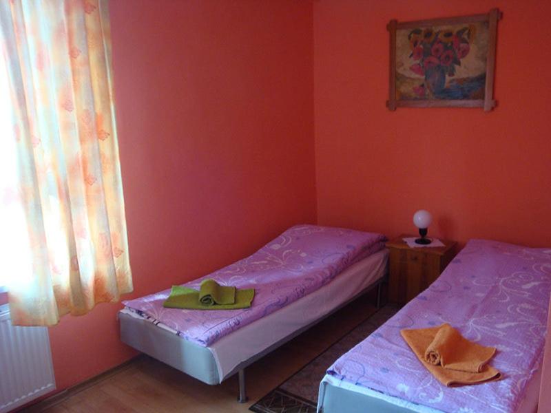 Double or Twin Room - Photo 7