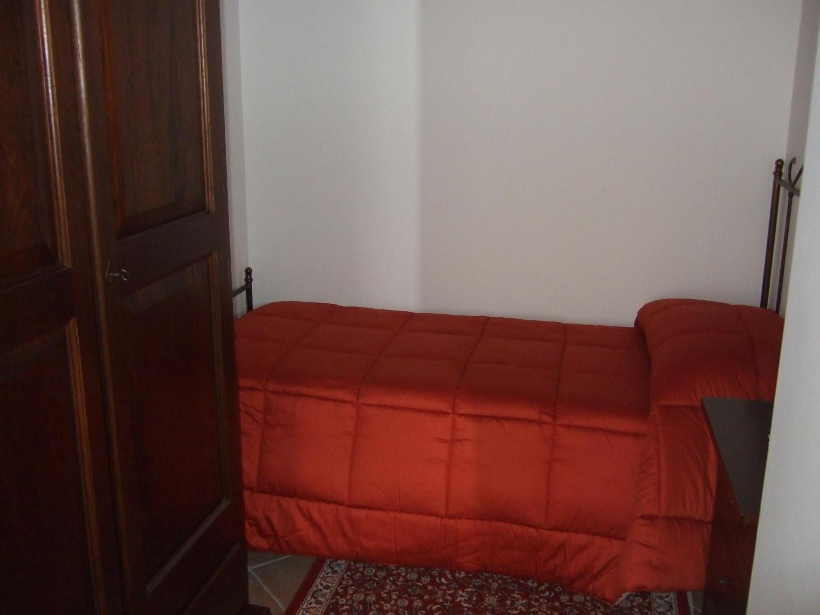 Single Room photo 3