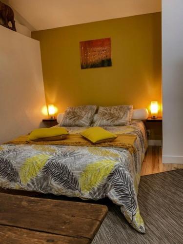 Double Room with Garden View - Photo 2