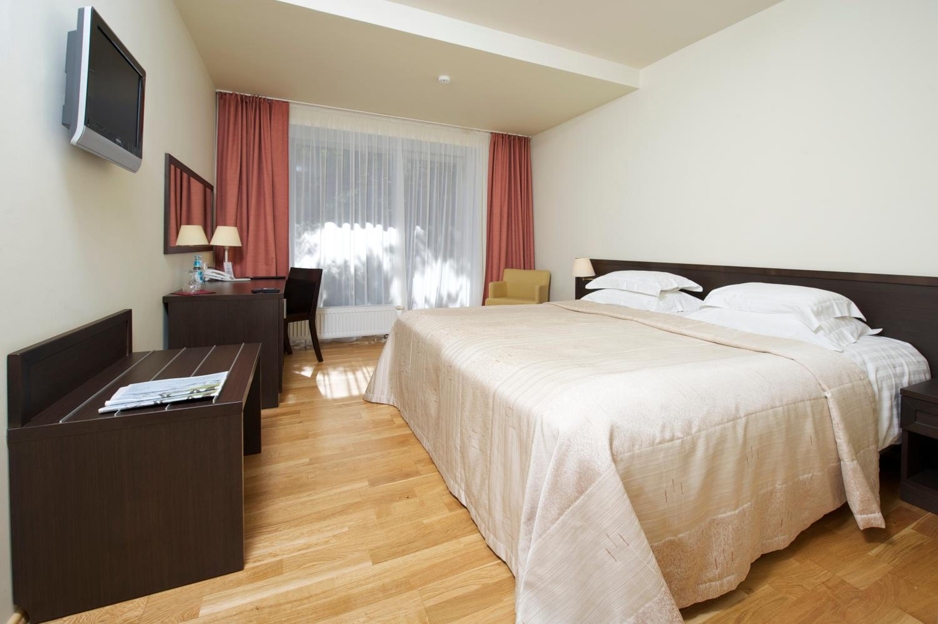 Economy Double Or Twin Room
