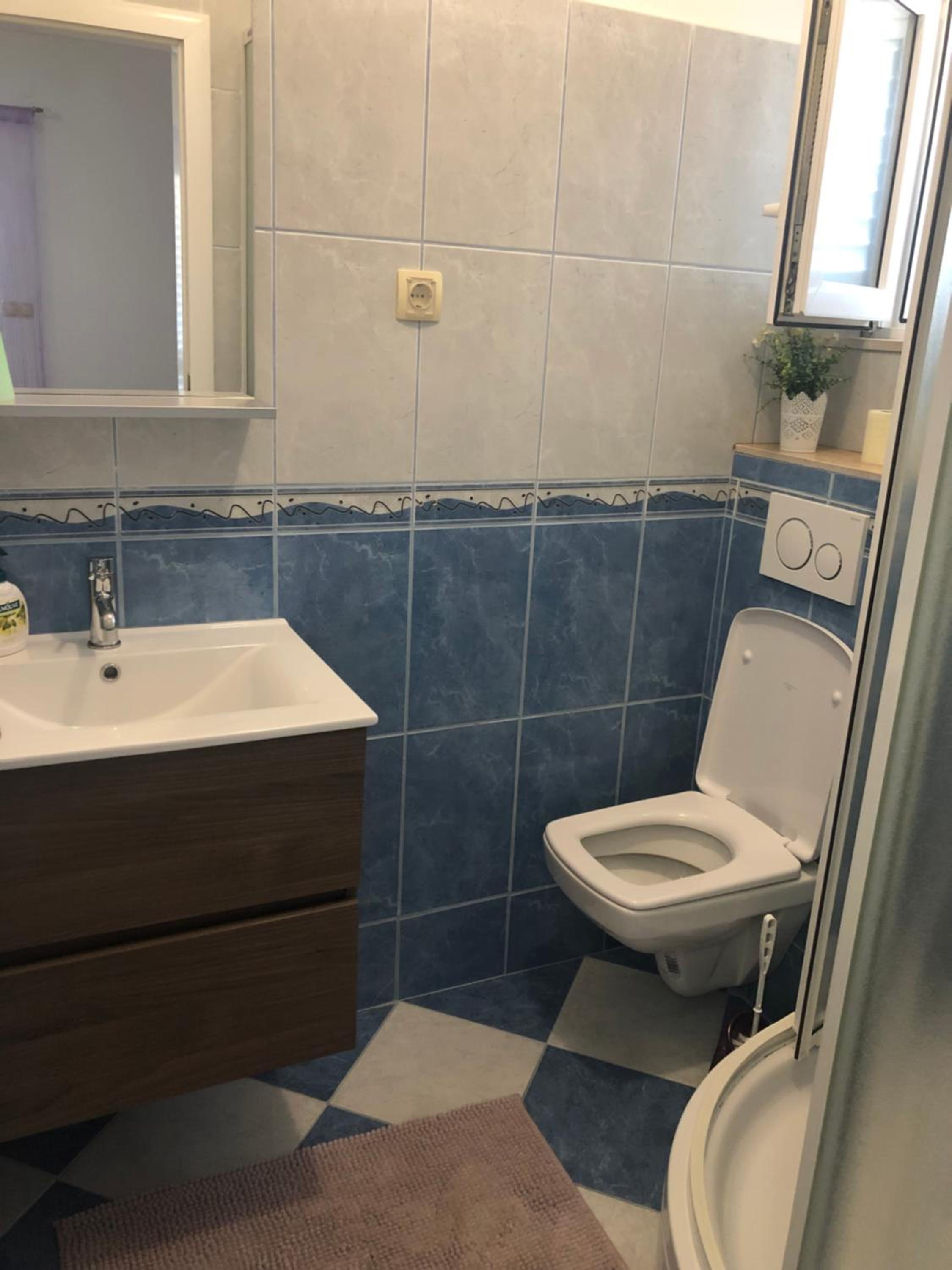Studio with Balcony and Partial Sea View (2 Adults) Nr.5 - Photo 12
