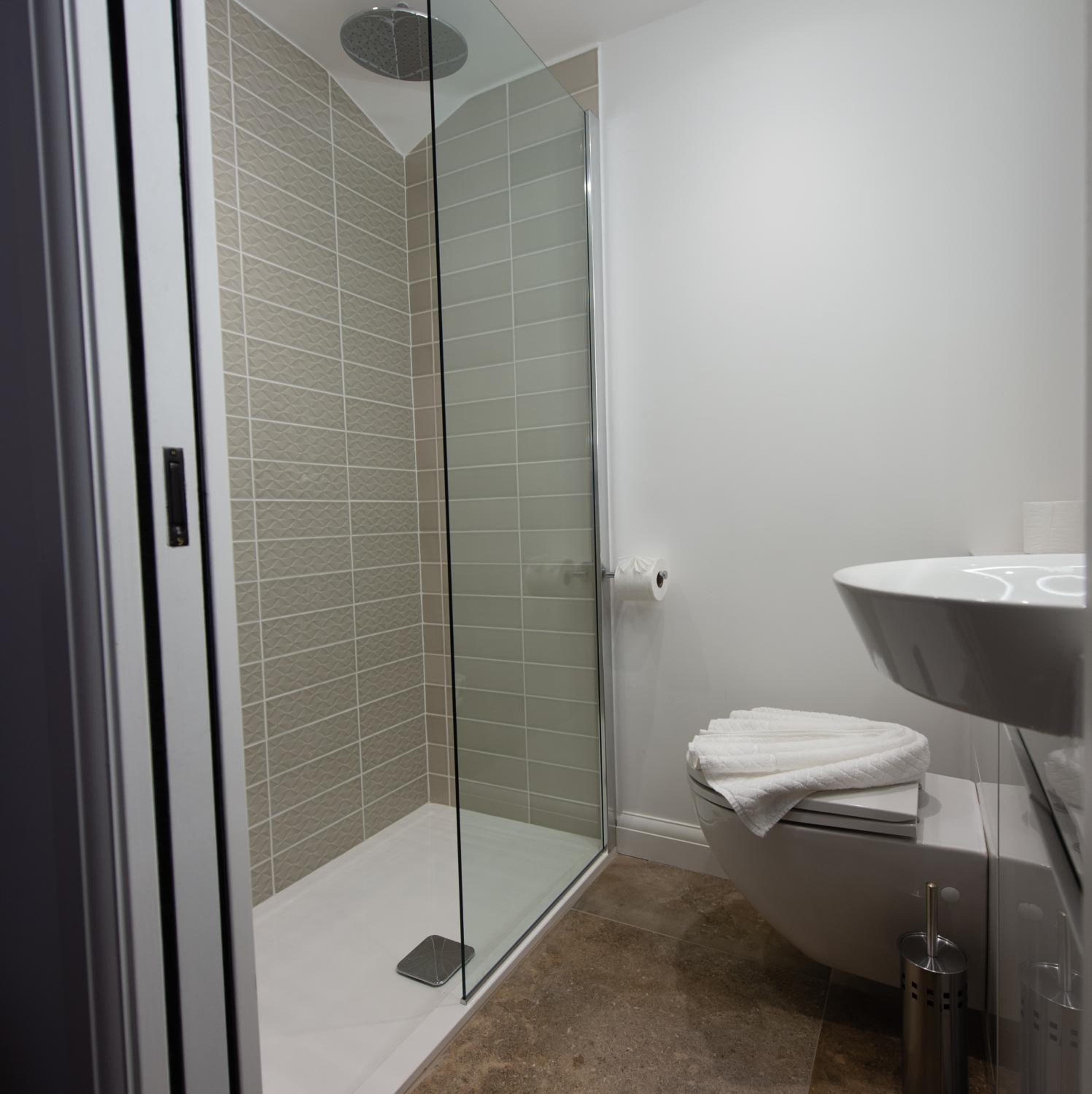 Double Room - Photo 2