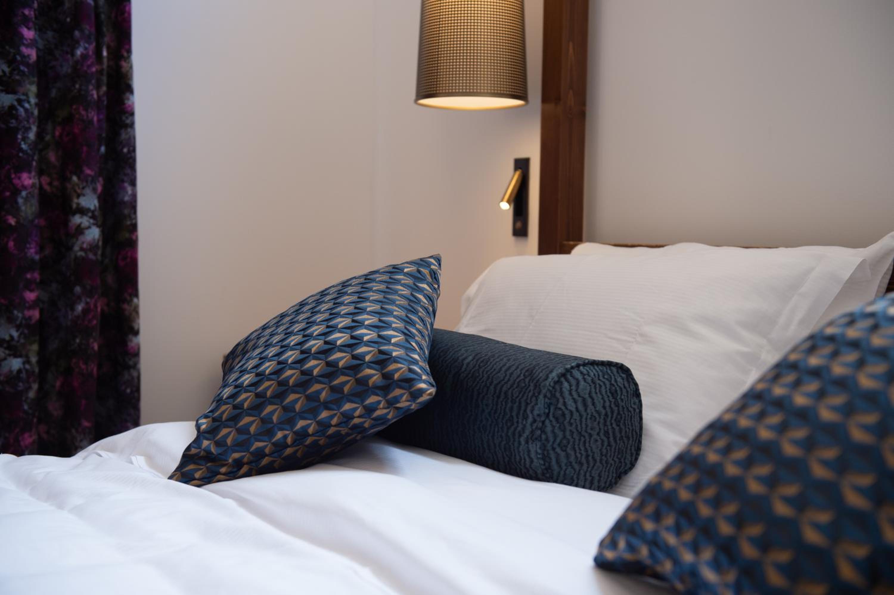 Double Room - Photo 7