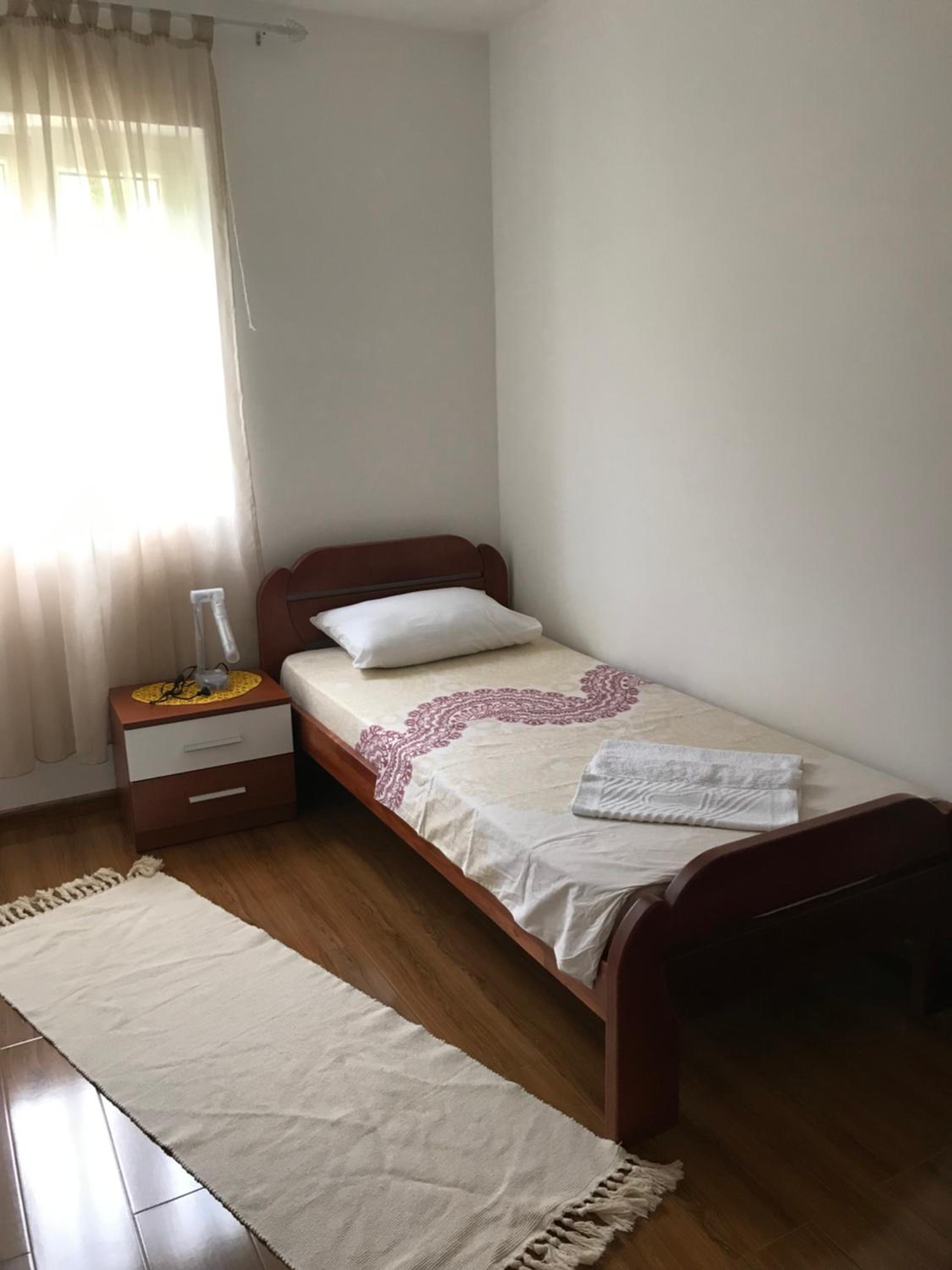 Apartment with Balcony photo 3