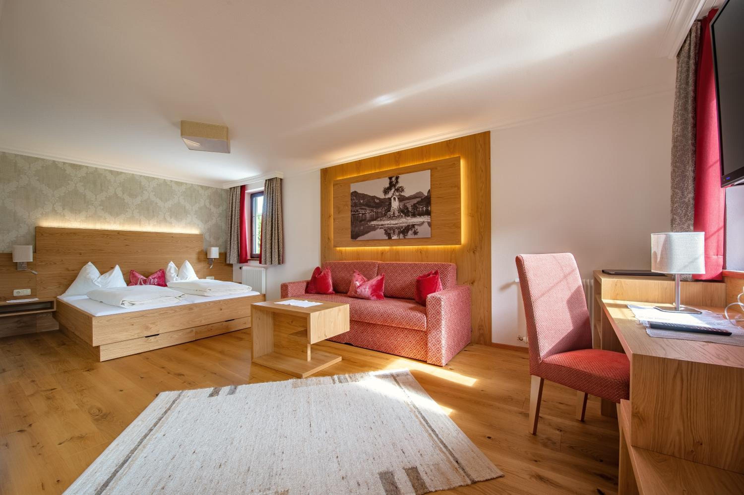 Deluxe Double Room photo 2