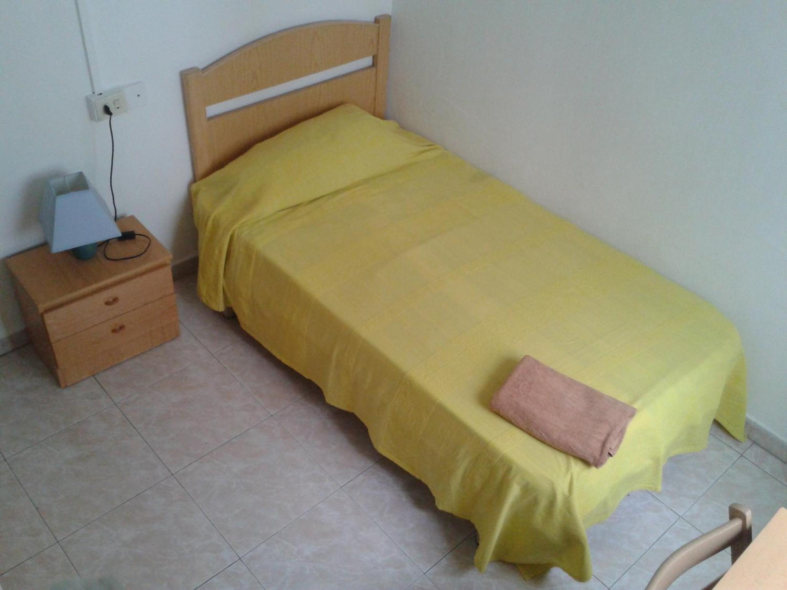 Habitación individual con baño privado