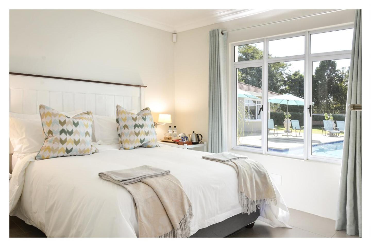 Suite - Photo 3