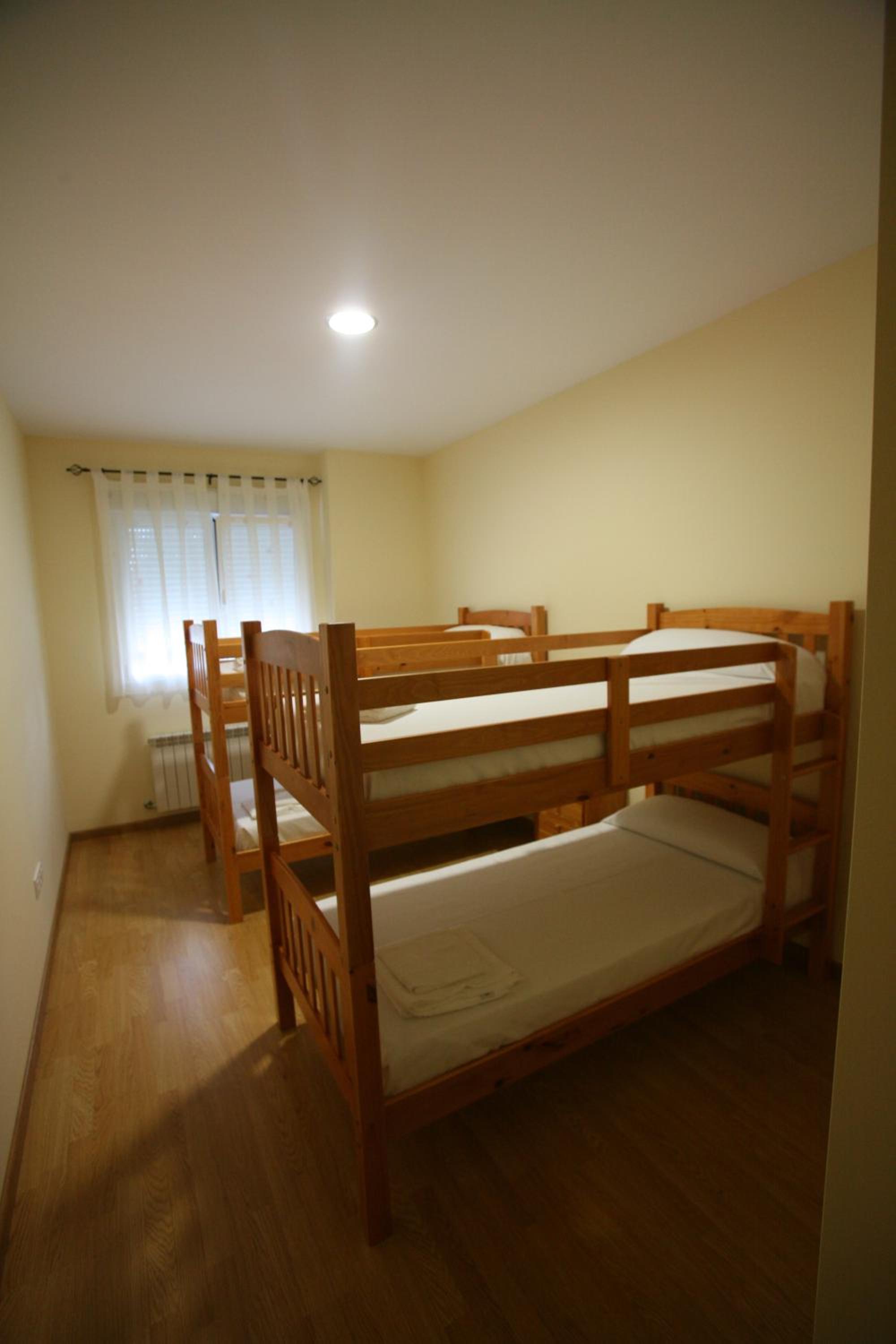 Bed in 4-Bed Dormitory Room photo 2