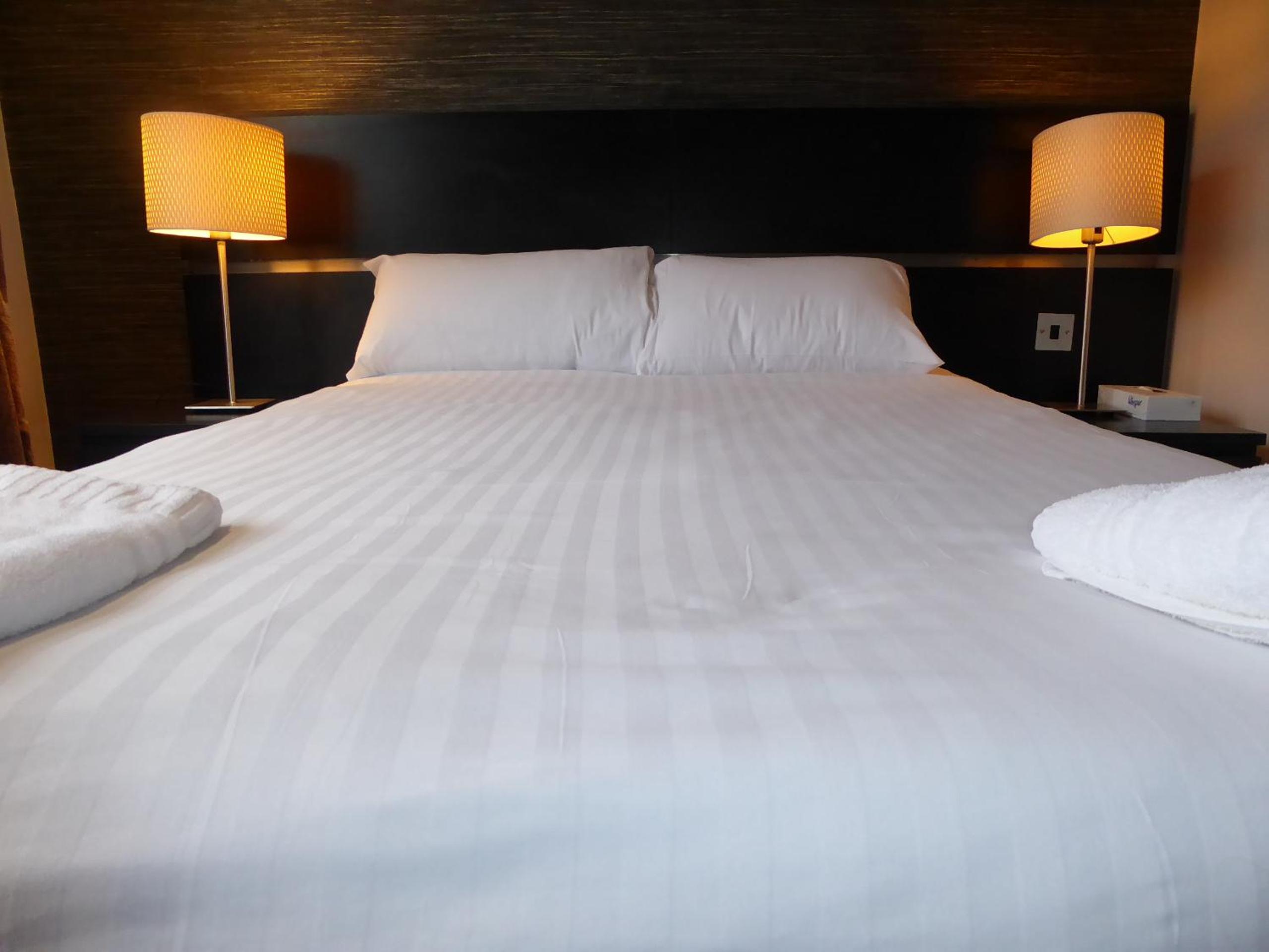 Double Room - Photo 3