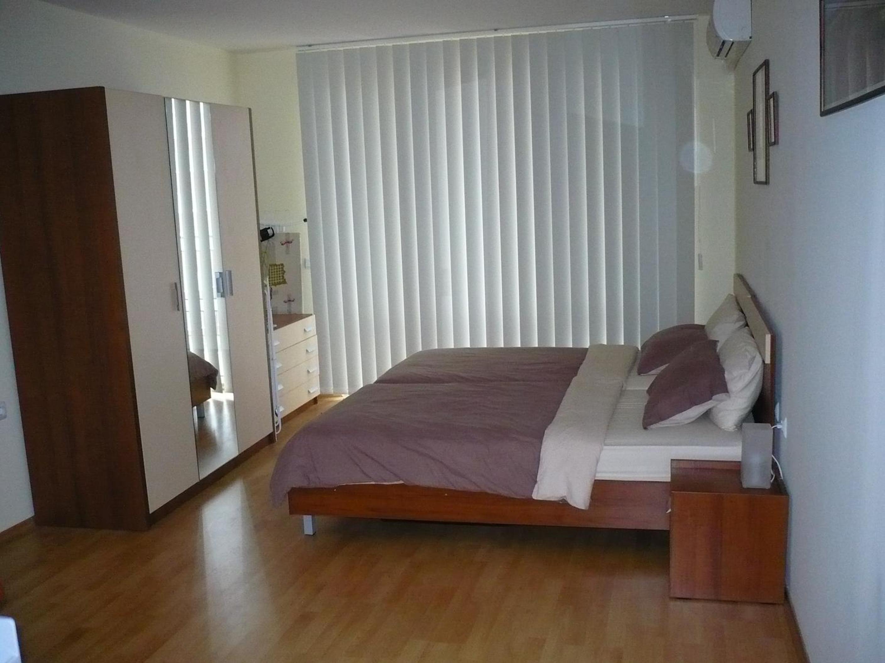 Two-Bedroom Apartment with Balcony photo 2