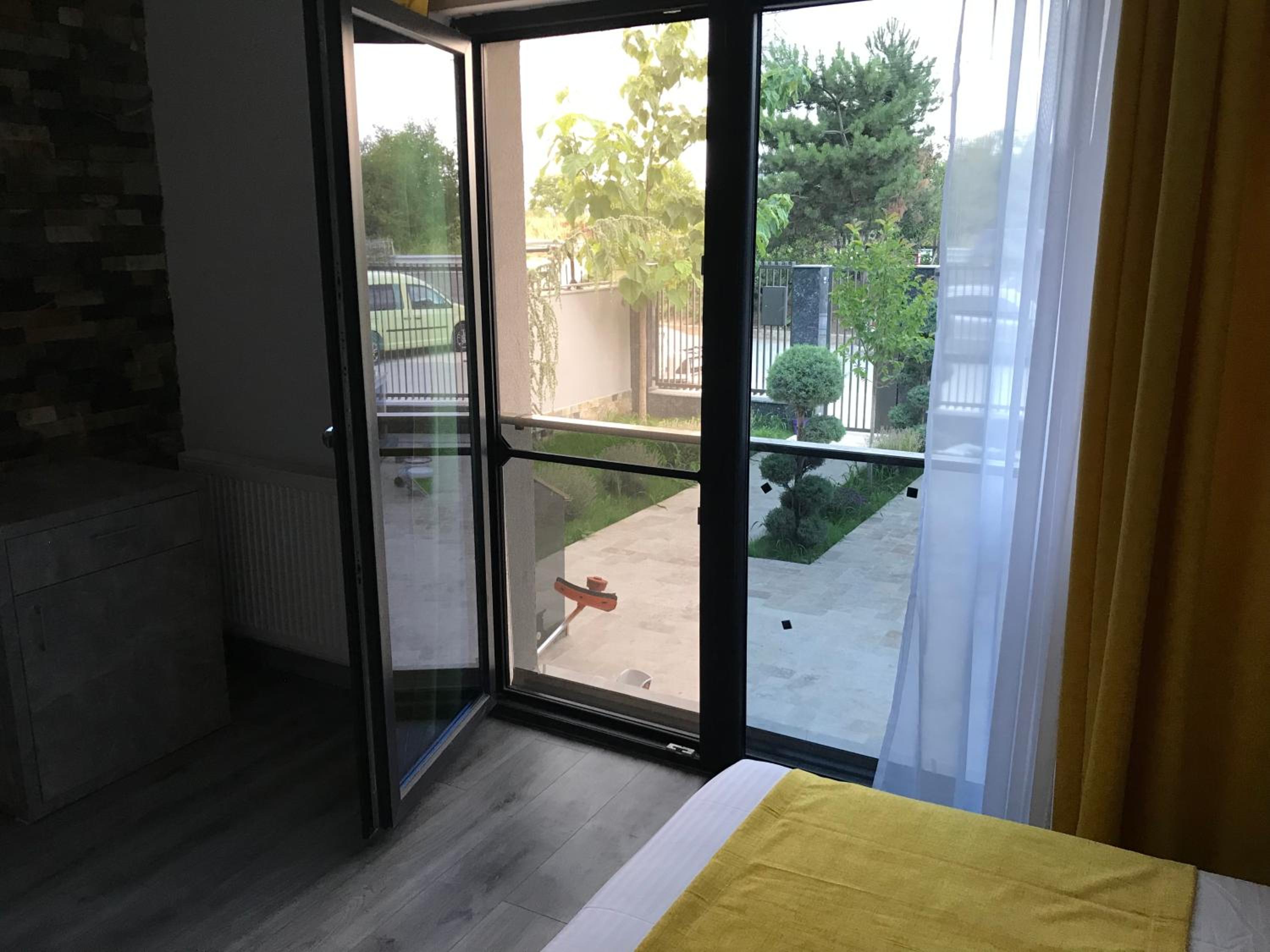 Double Room with Garden View photo 3