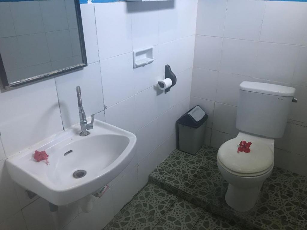 Double or Twin Room - Photo 5