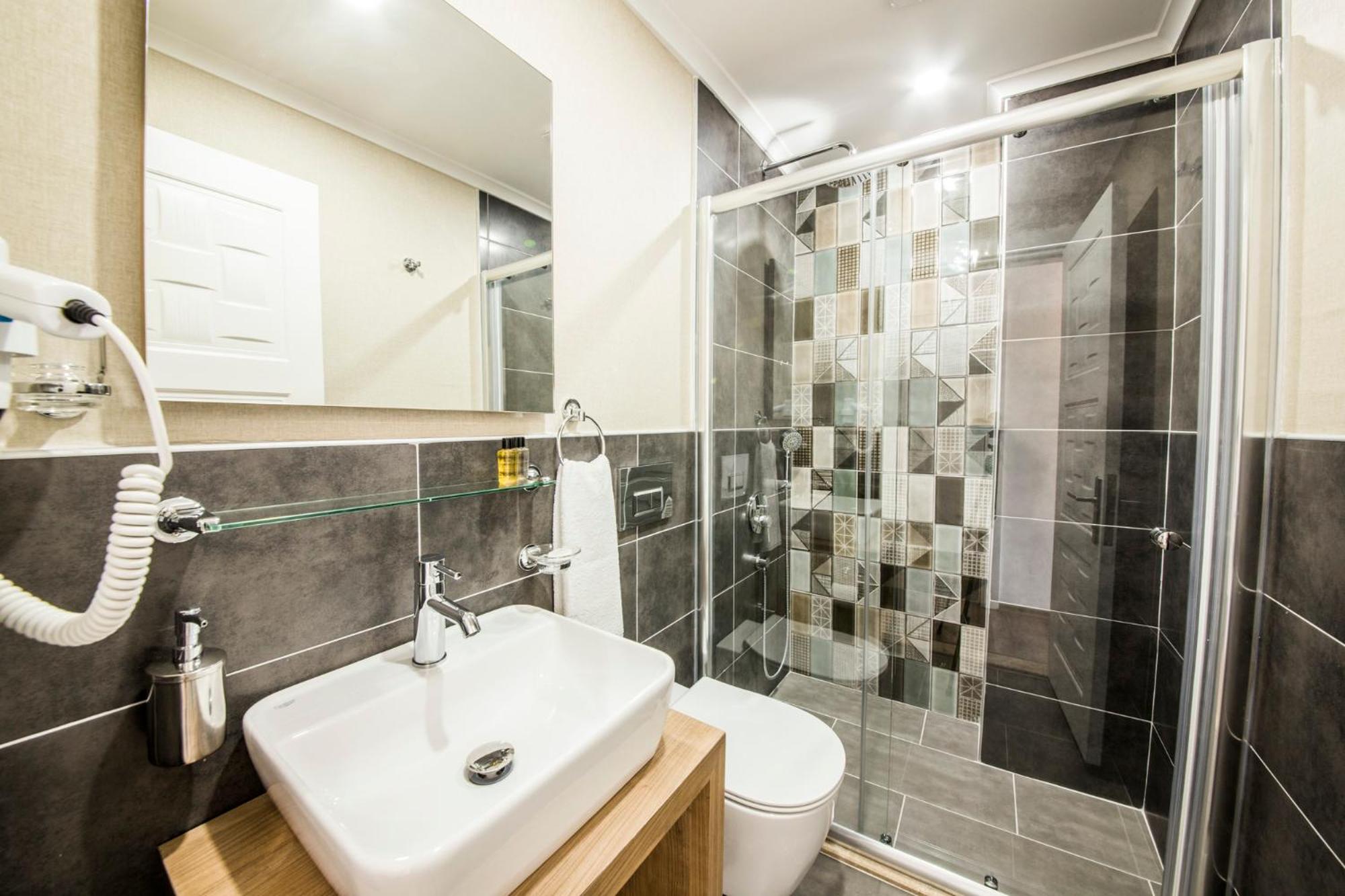 Double Room with Balcony and Sea View photo 2