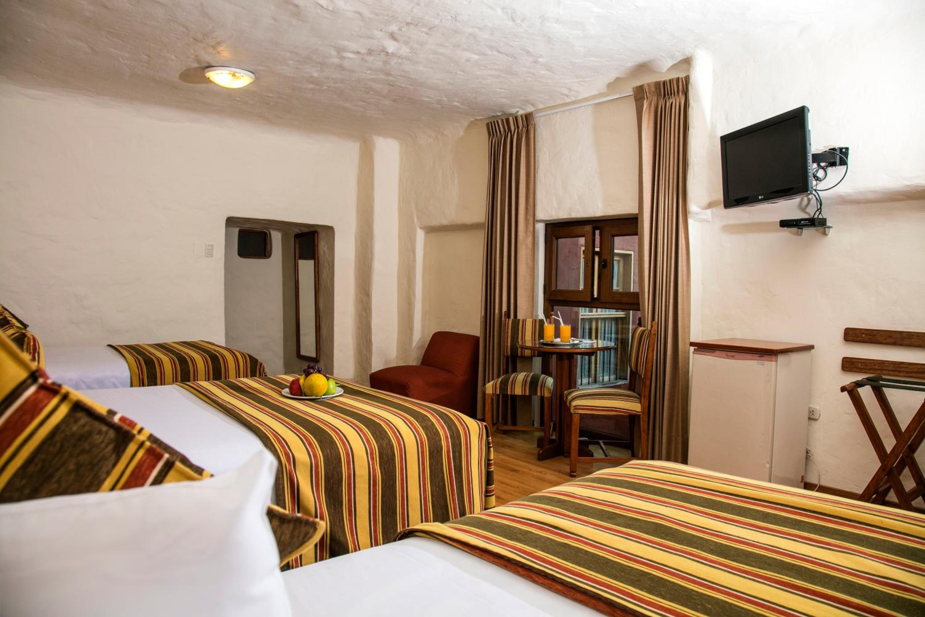 Standard Triple Room - Photo 2