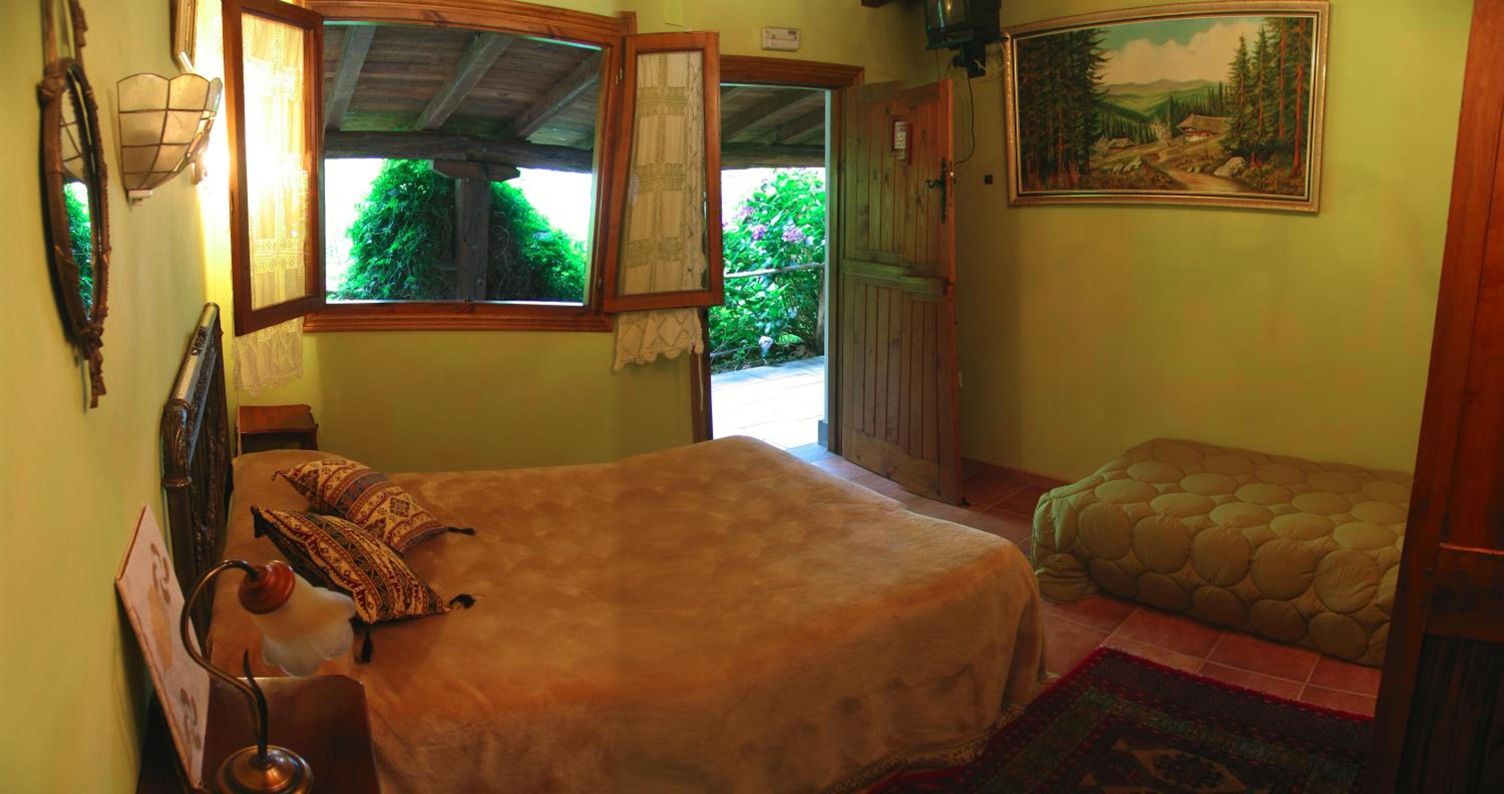 Double Room - Photo 7