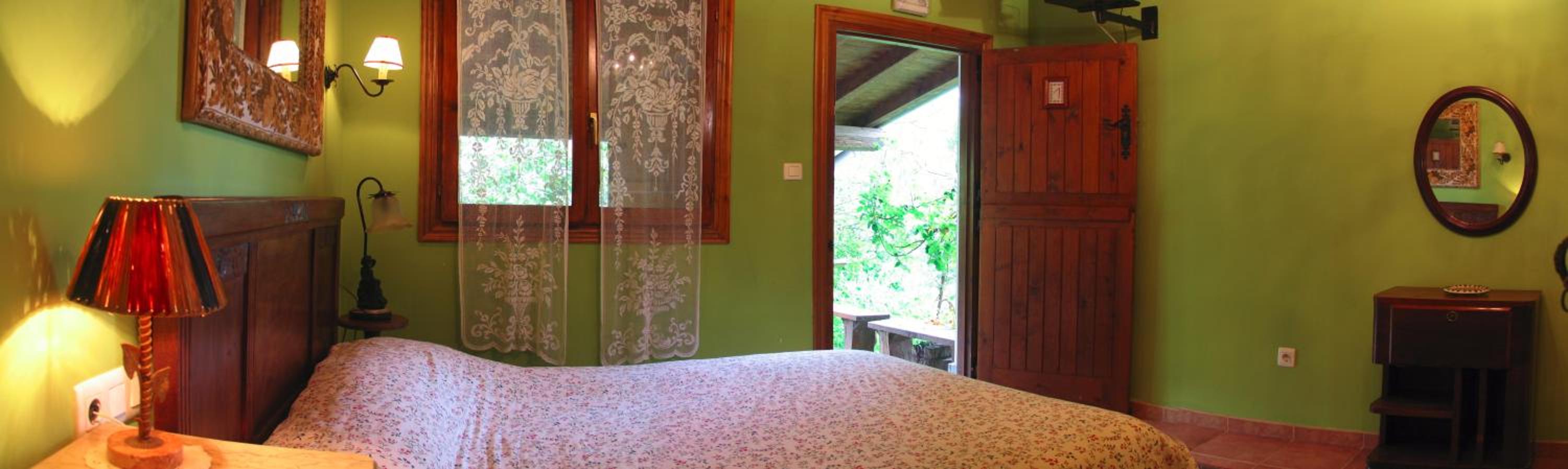 Double Room - Photo 5
