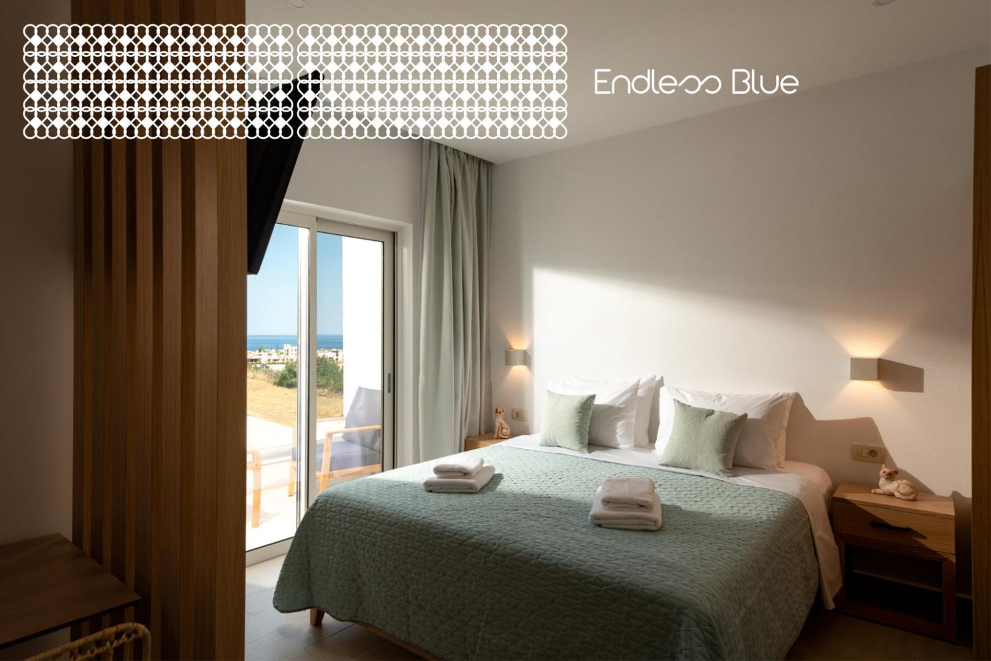 Deluxe Studio with Partial Sea View - Photo 5