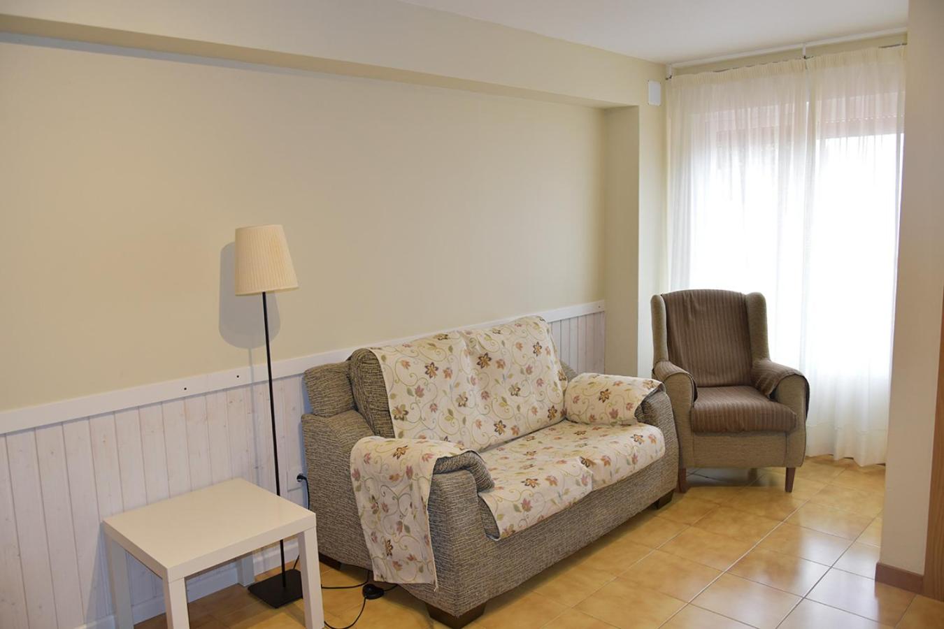 Two-Bedroom Apartment photo 3