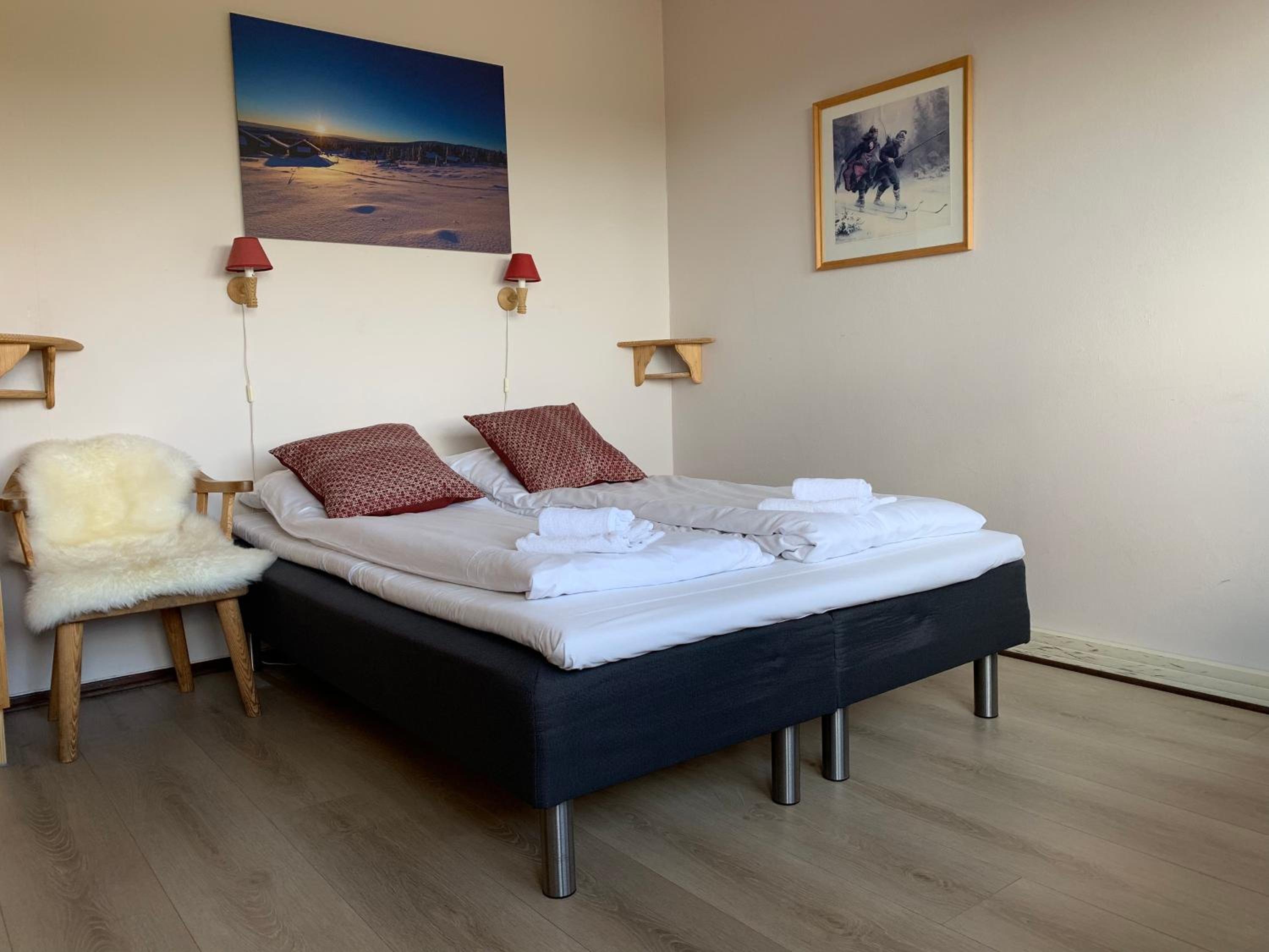 Double or Twin Room photo 2