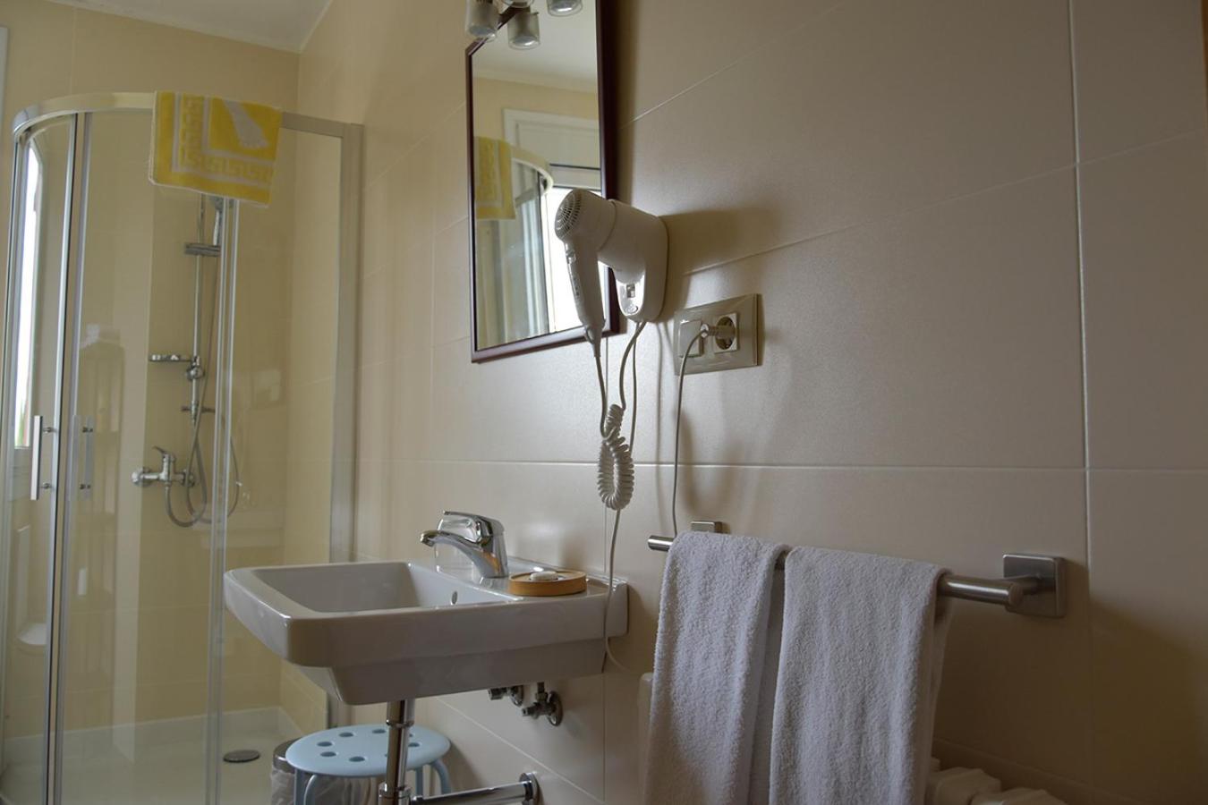 Double Room with Sea View photo 2