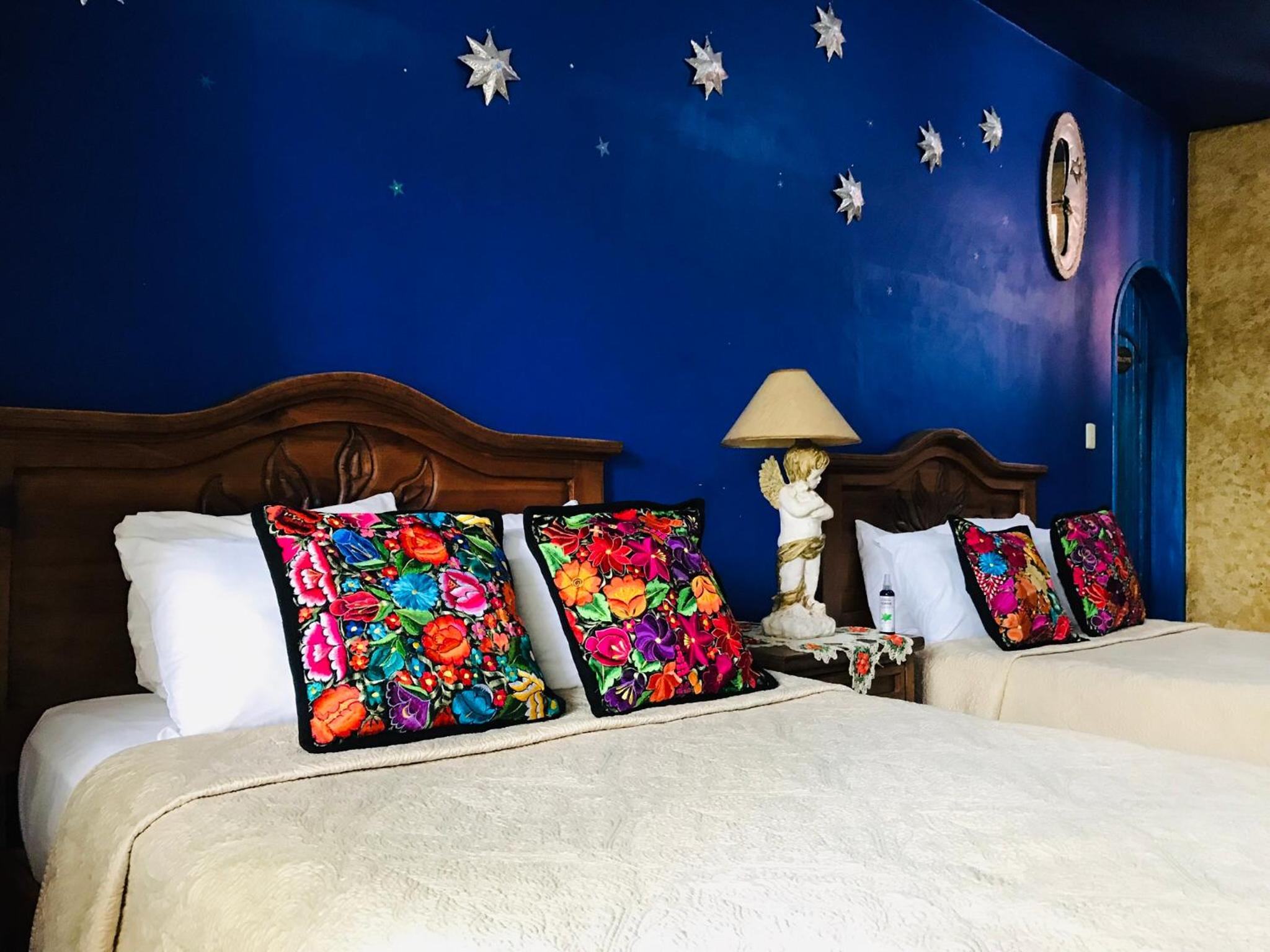 Deluxe Double Room - Photo 8