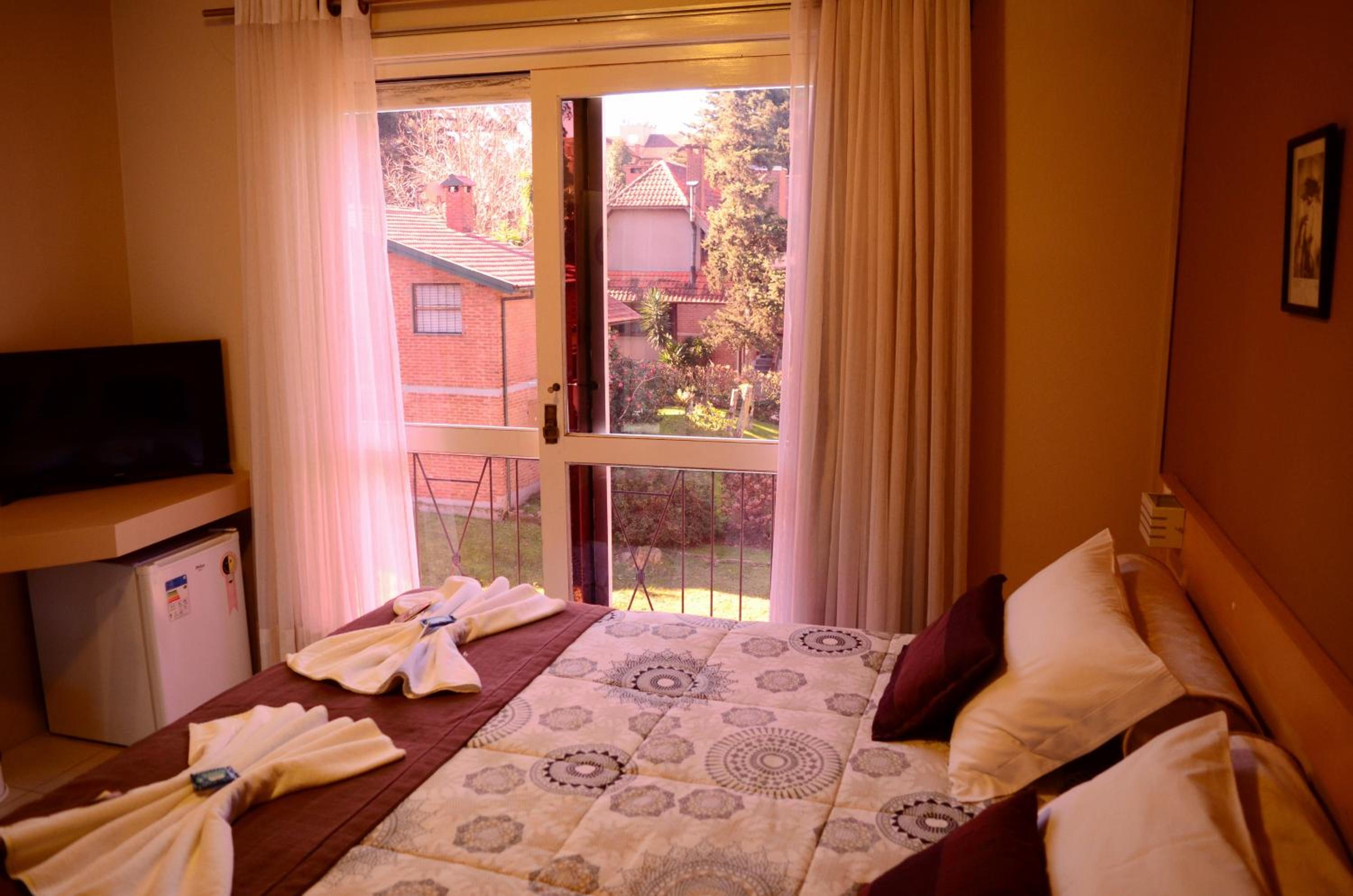 Deluxe Double Room photo 3