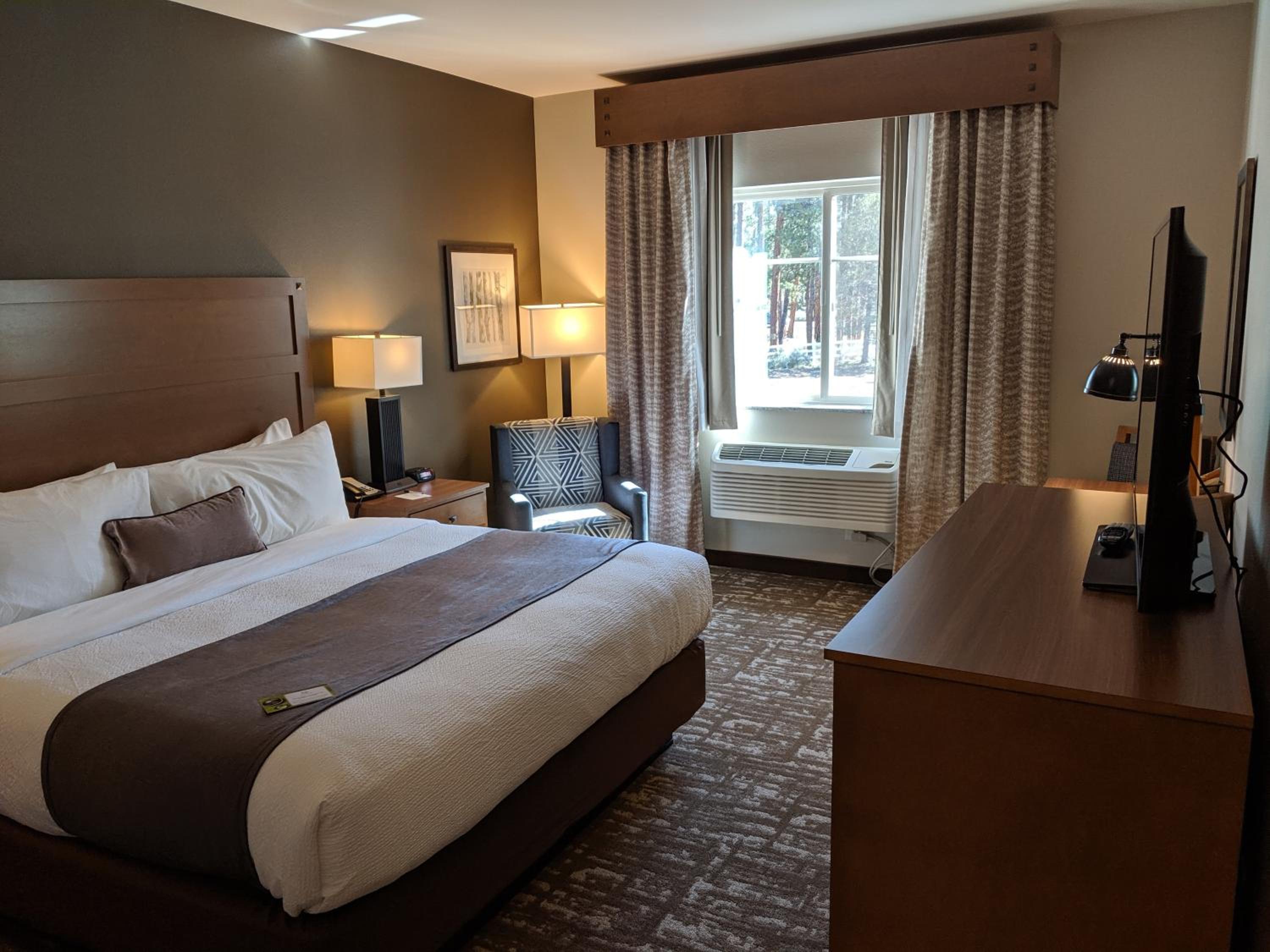 Deluxe Family Room
