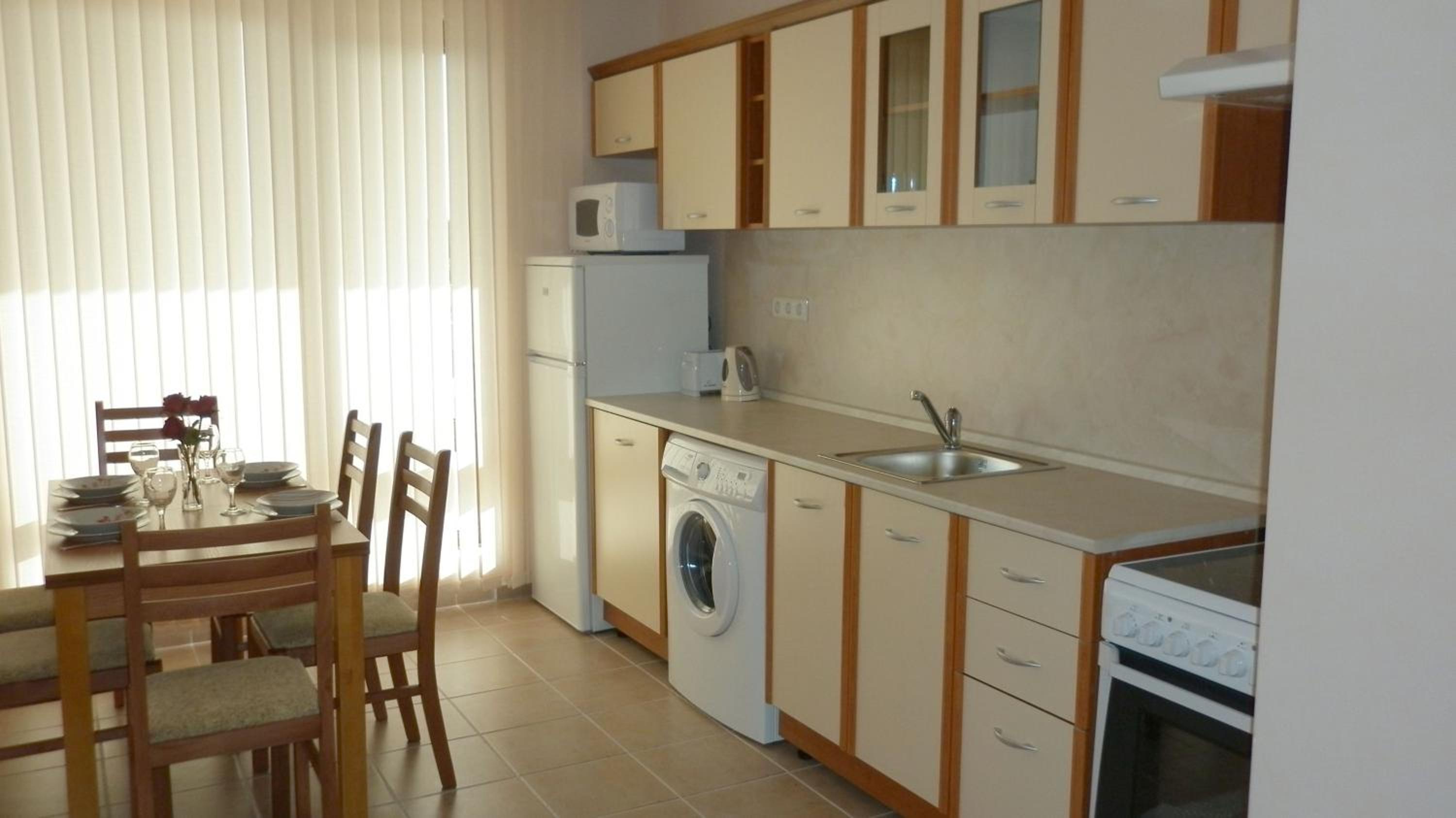 Two-Bedroom Apartment with Balcony (6 Adults)