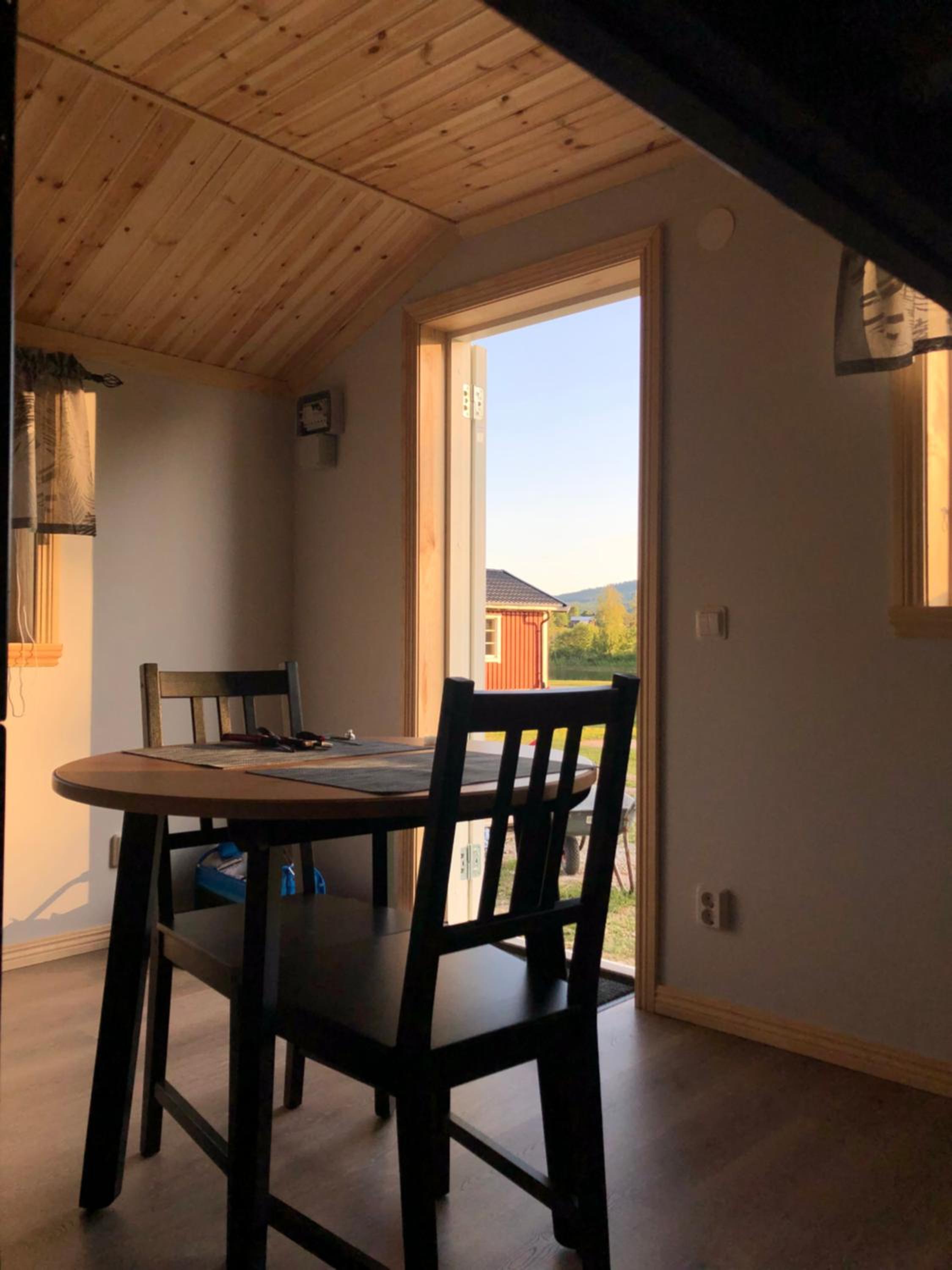 Cottage photo 2
