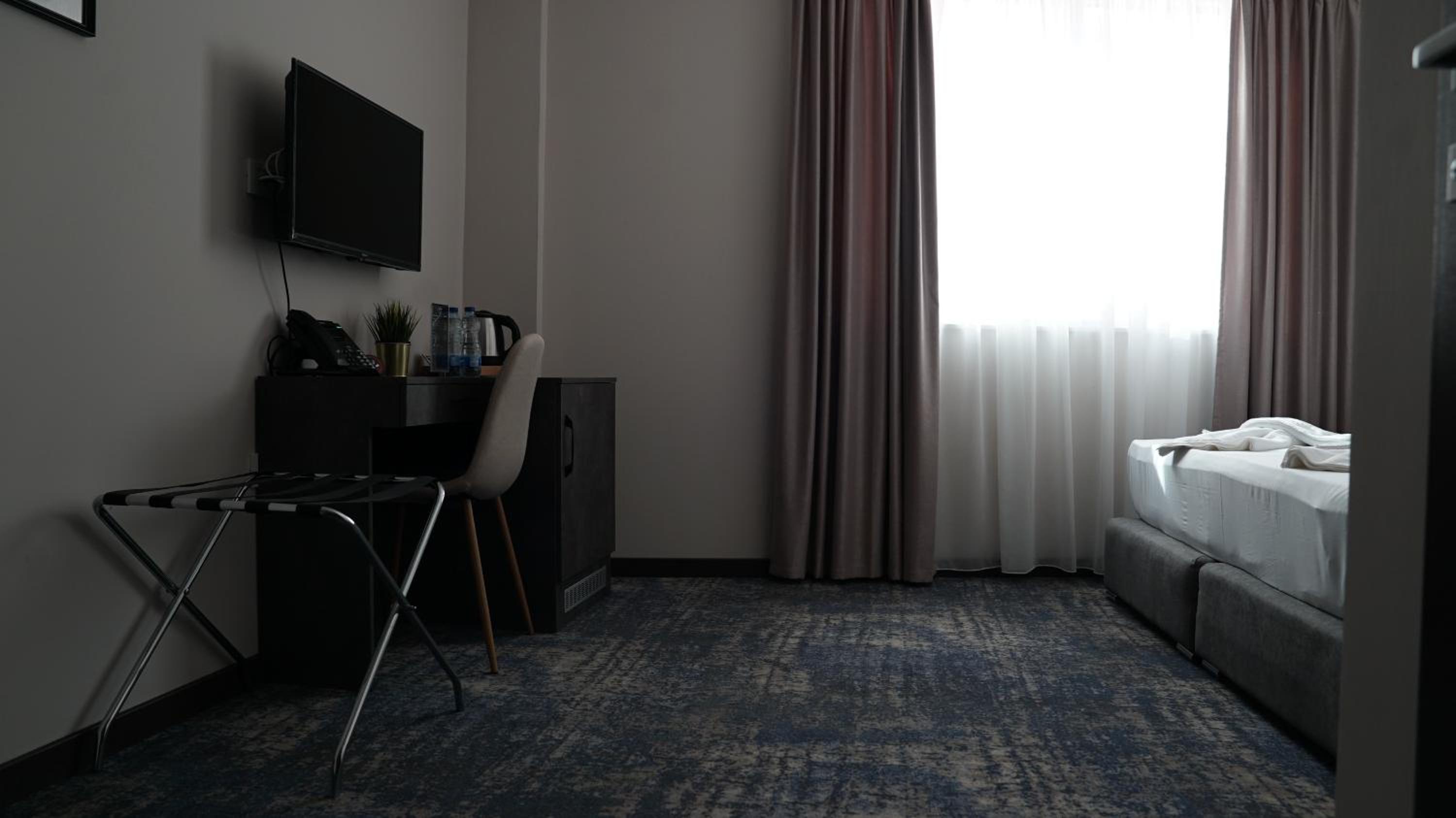 Standard Double or Twin Room photo 2