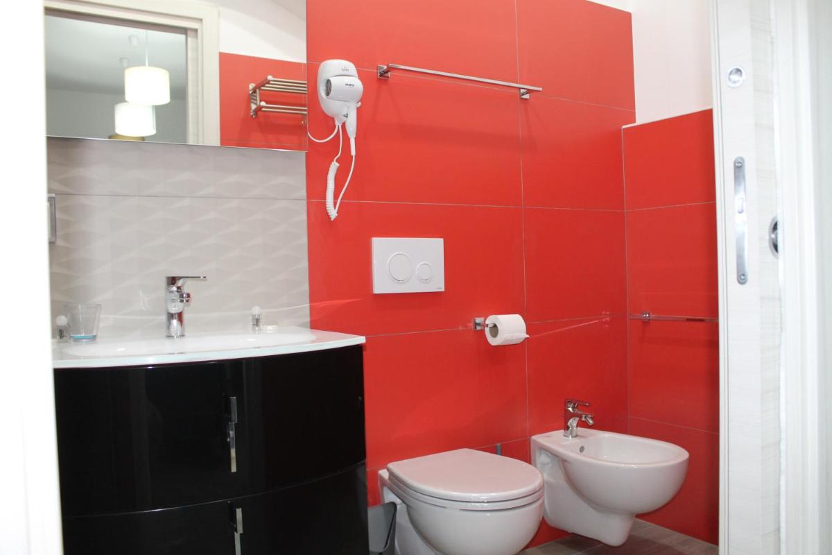 Double Room with Private Bathroom photo 2