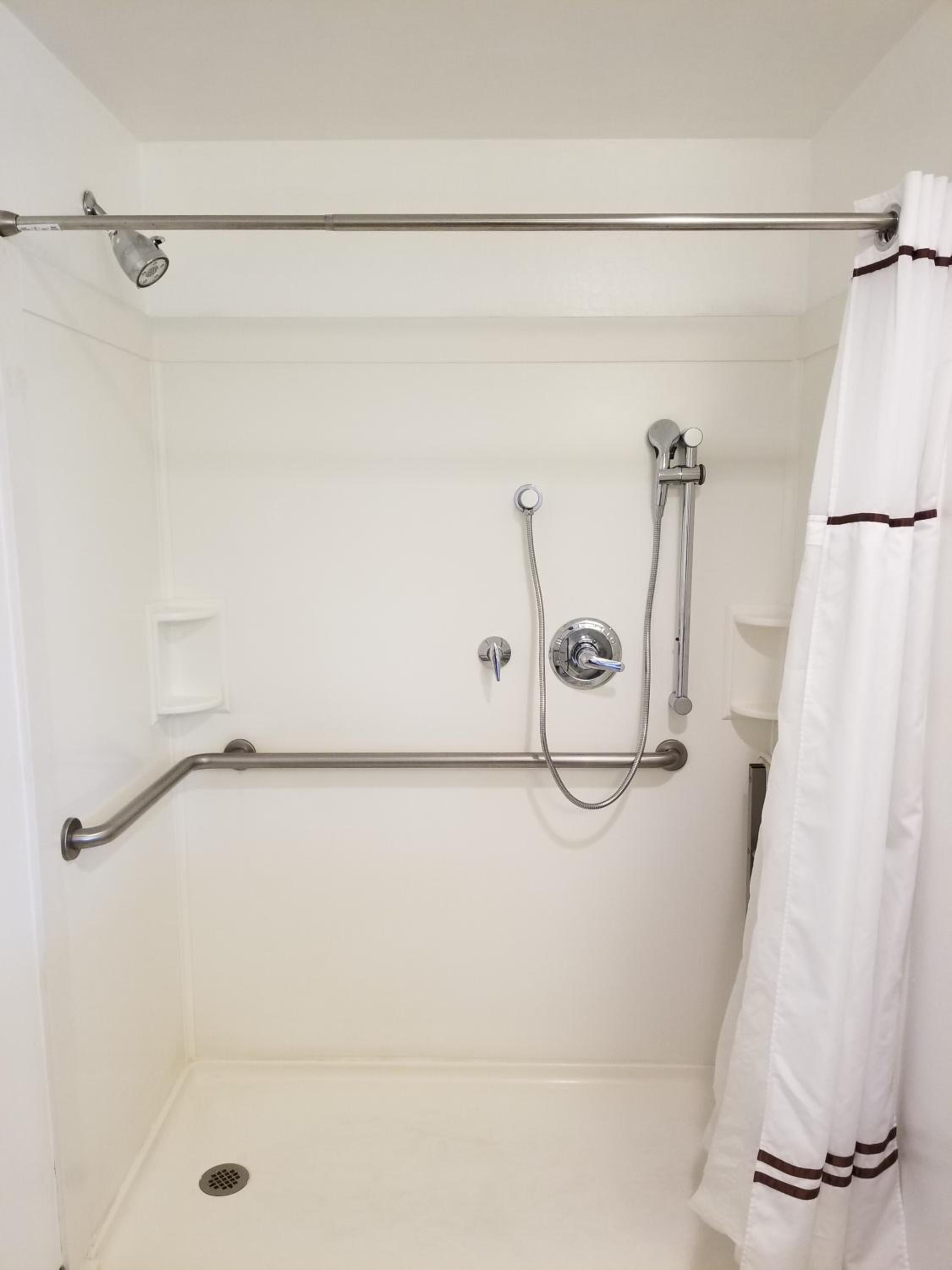 2 Queen Beds with Mobility Accessible Roll-In Shower - Photo 2