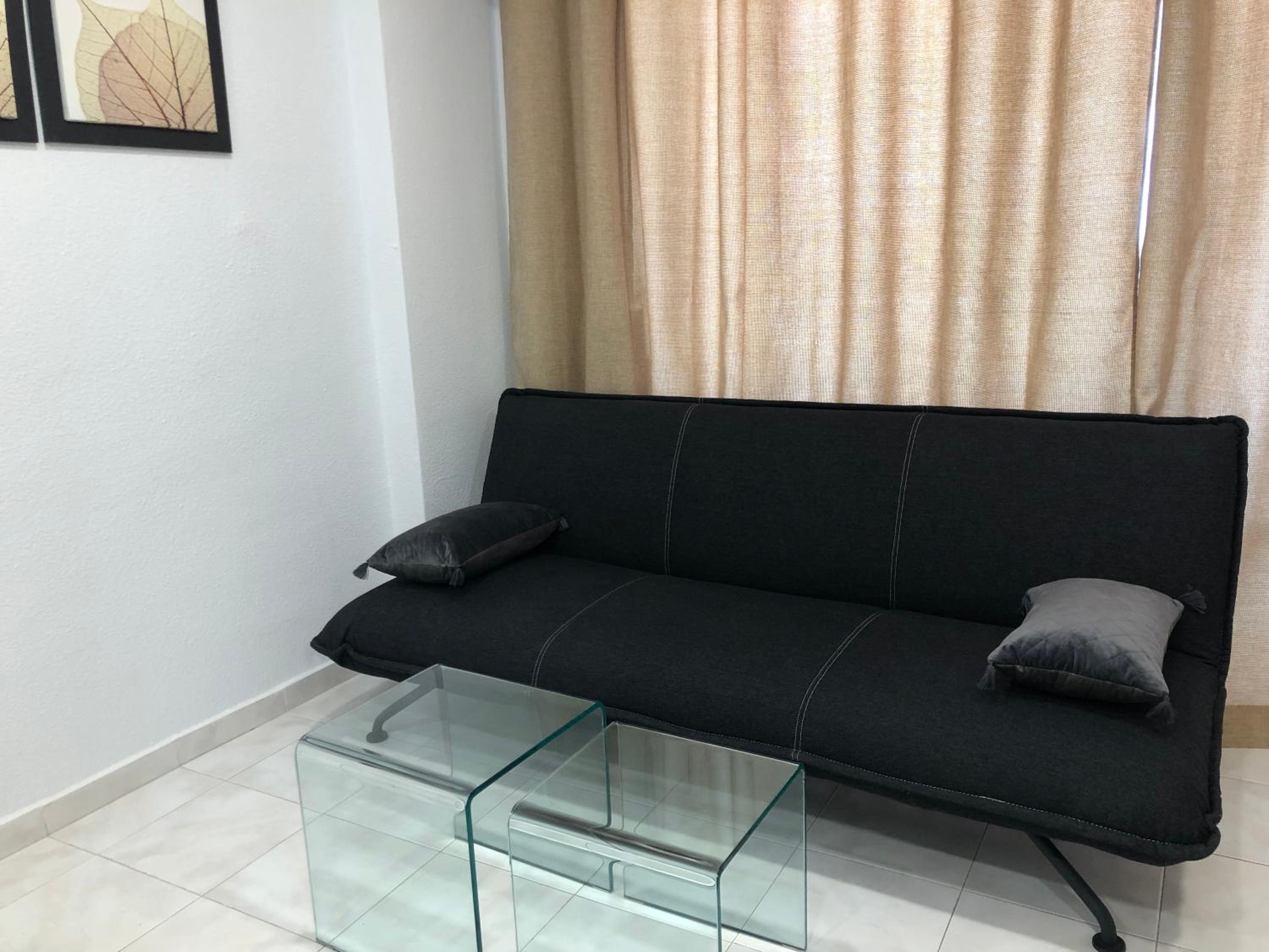 Apartment with Balcony - Photo 10