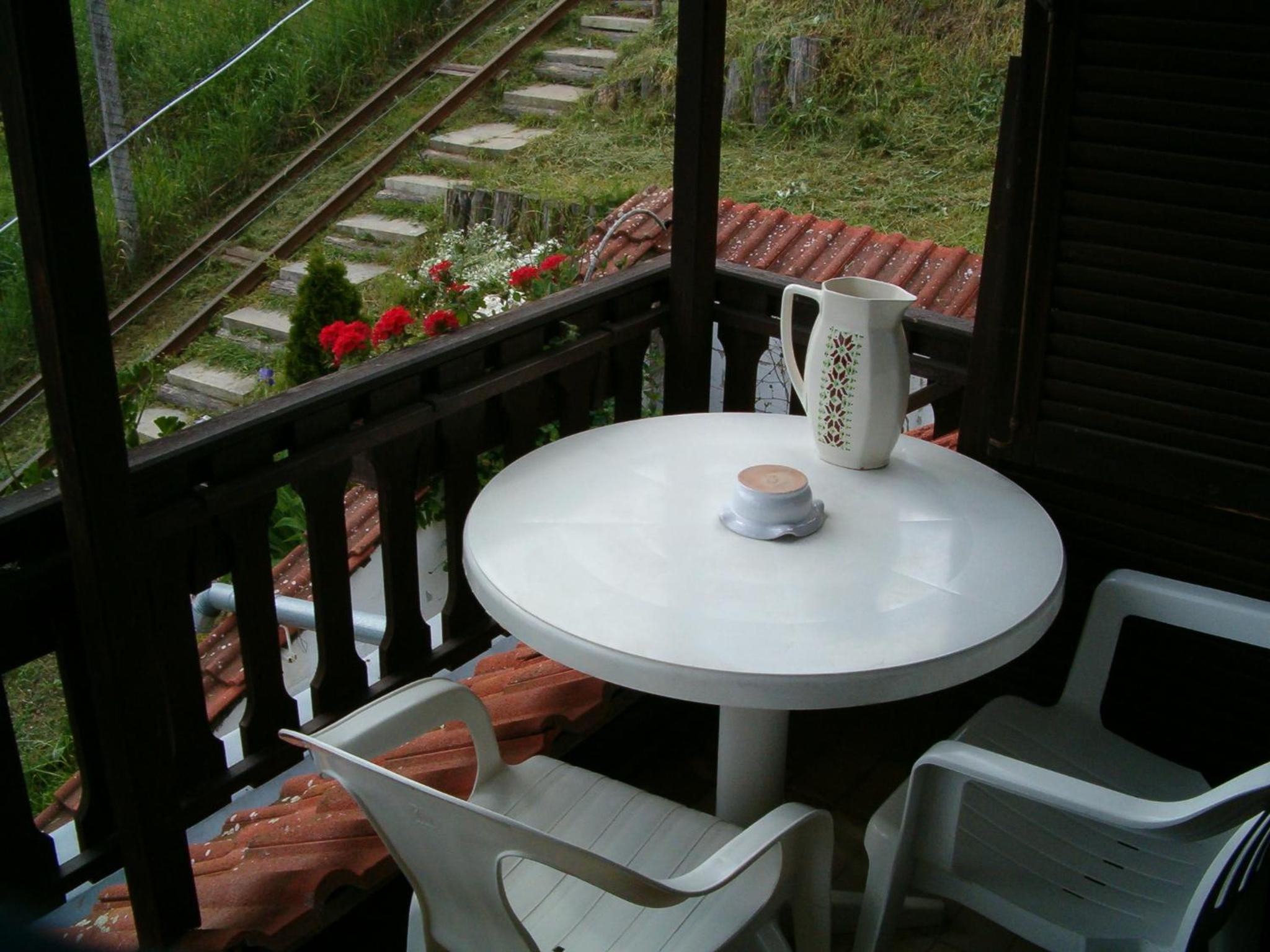 Two-Bedroom Apartment with Balcony photo 2