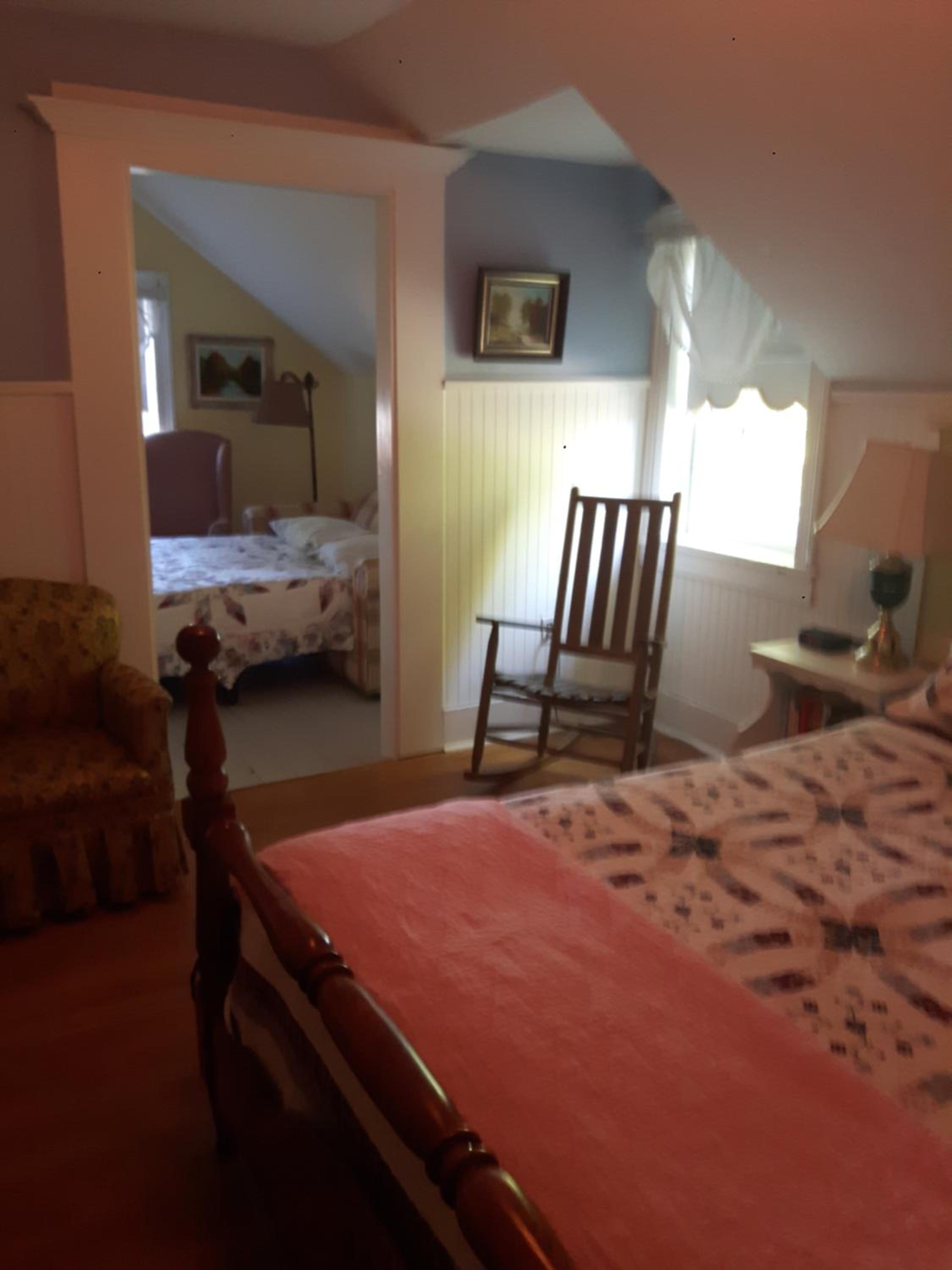 Deluxe Queen Room photo 3