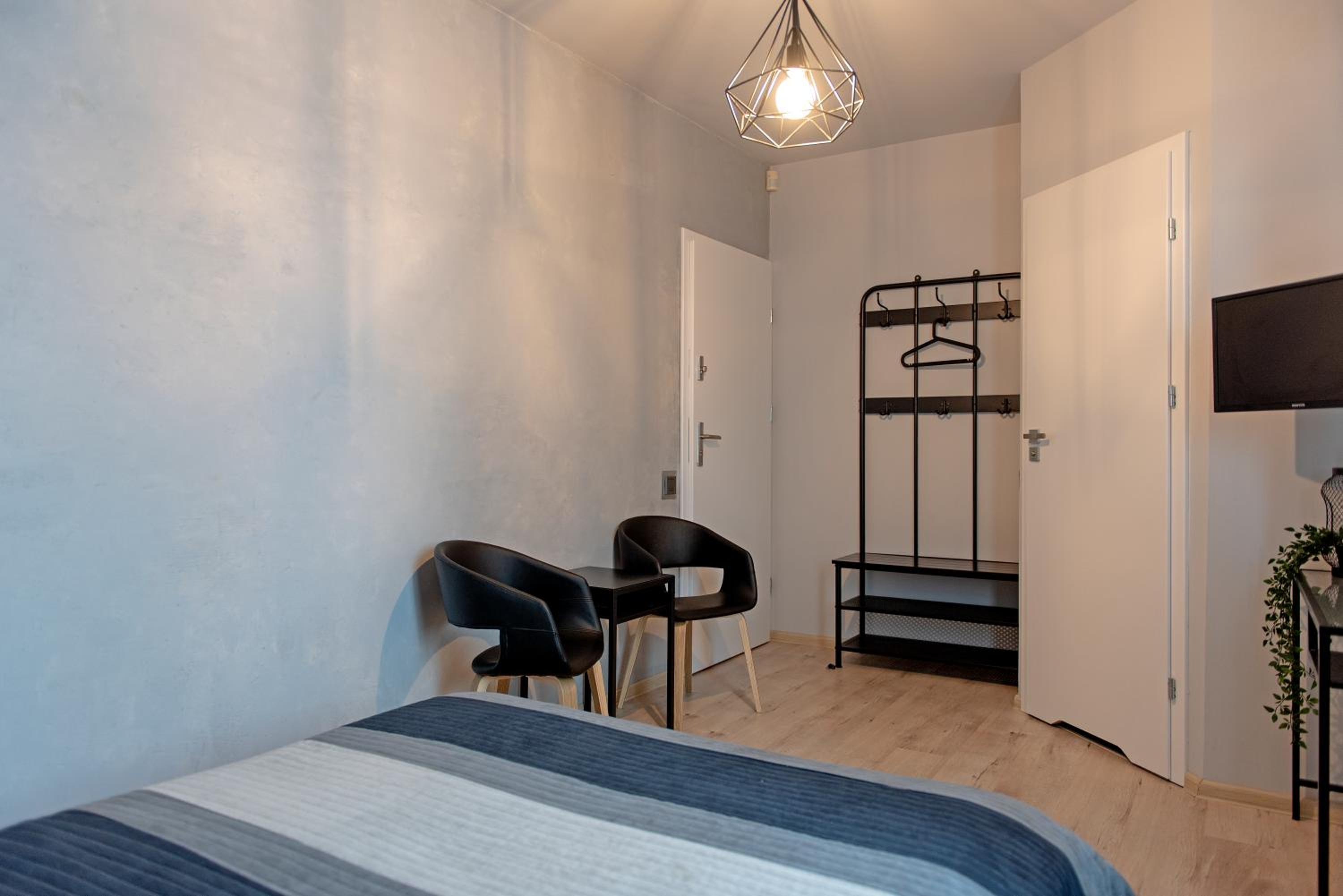 Standard Double Room - Photo 2