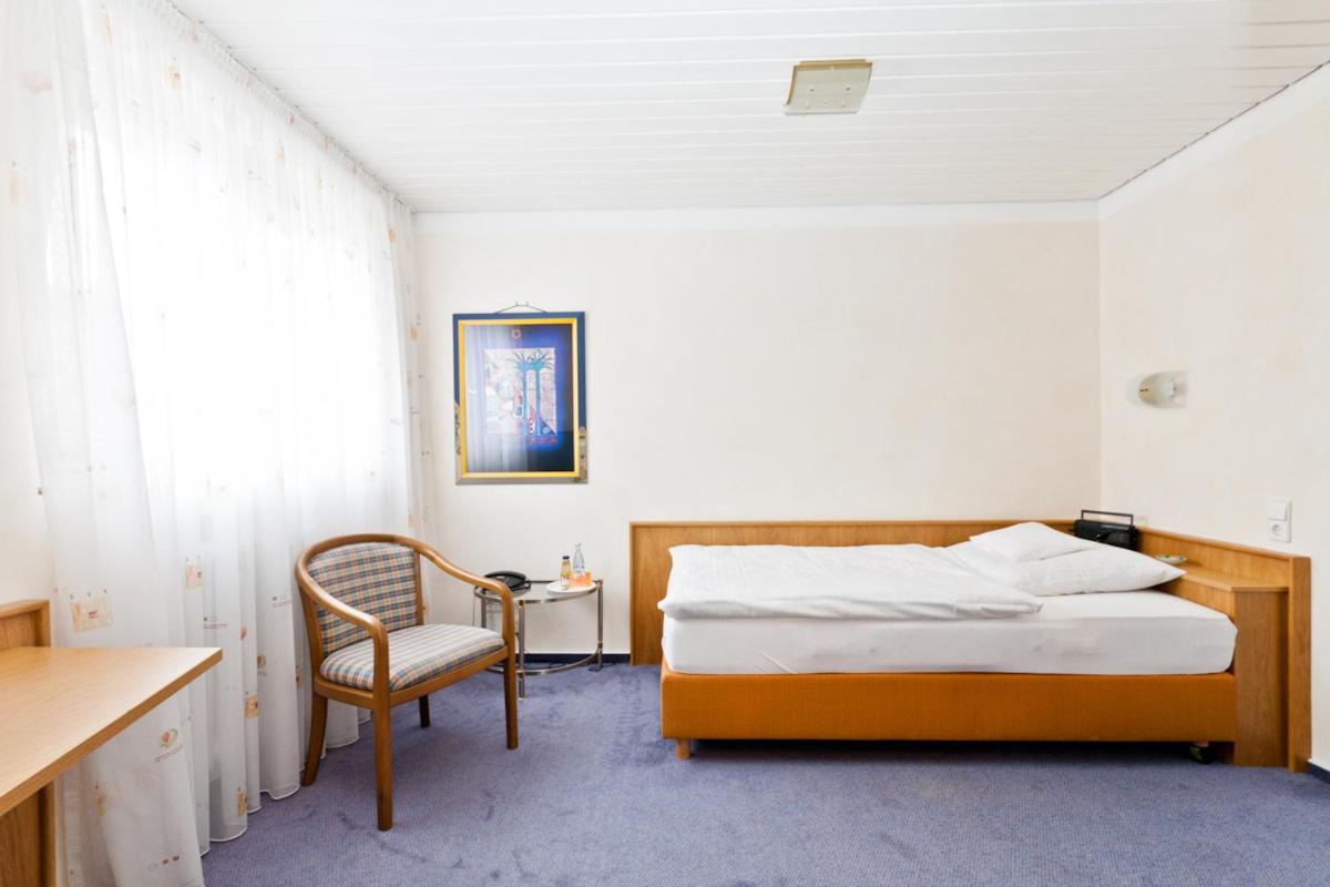 Single Room photo 3
