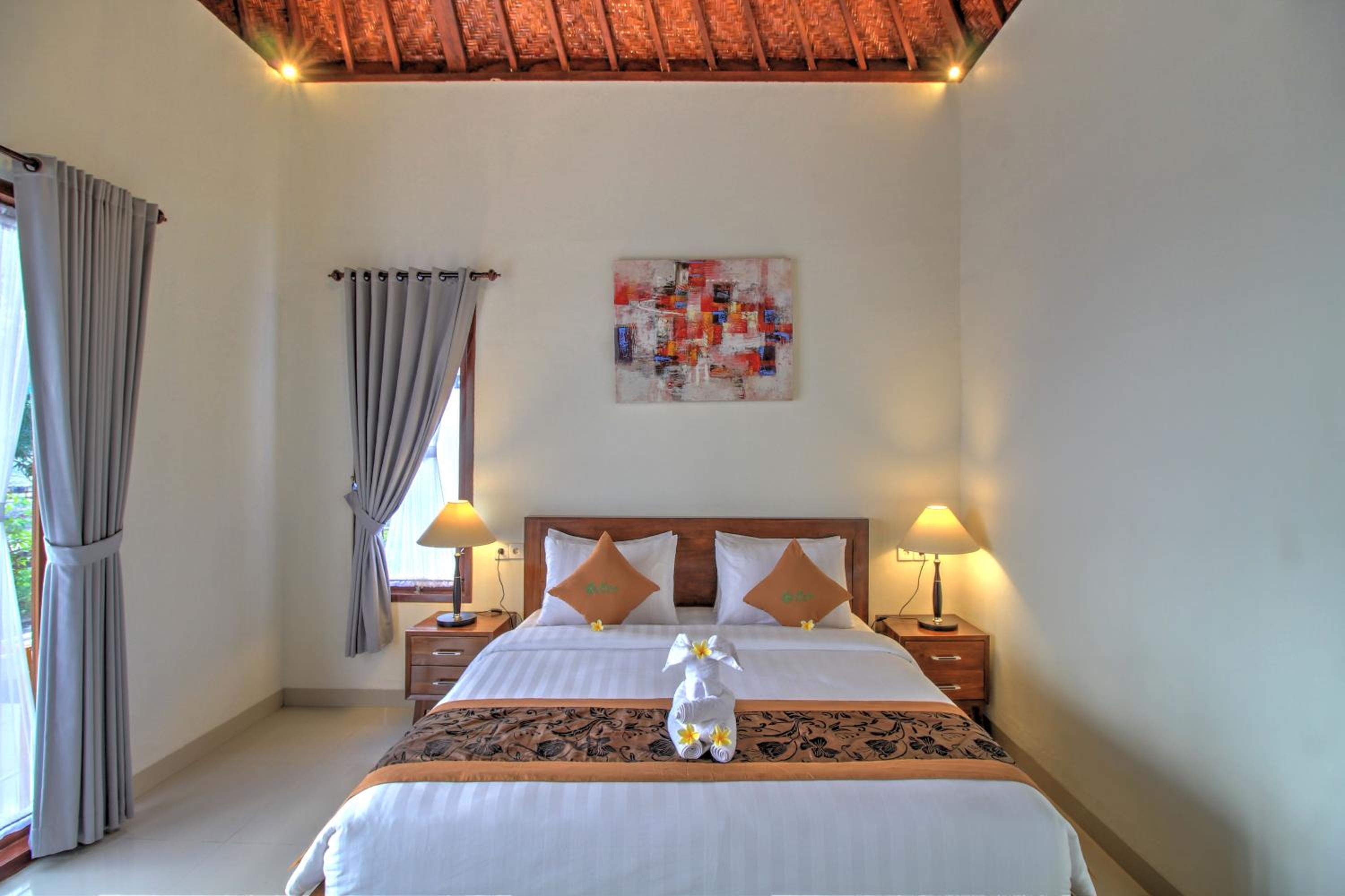 One-Bedroom Cottage - Photo 40