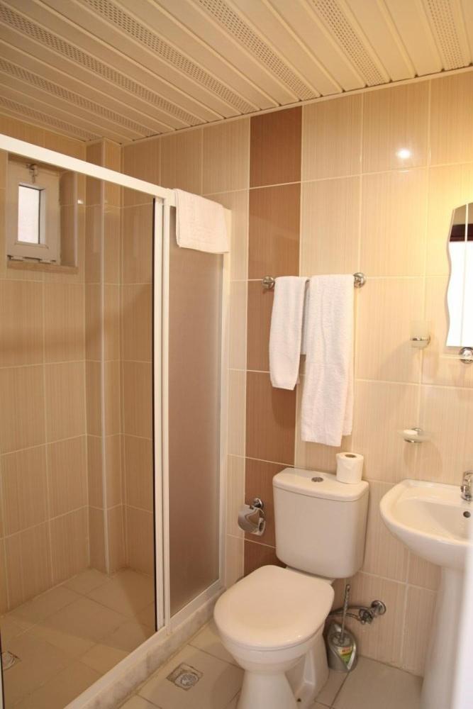 Standard Triple Room photo 3