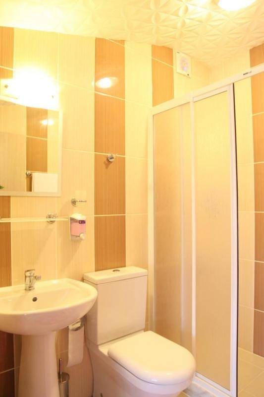 Standard Double Room photo 2