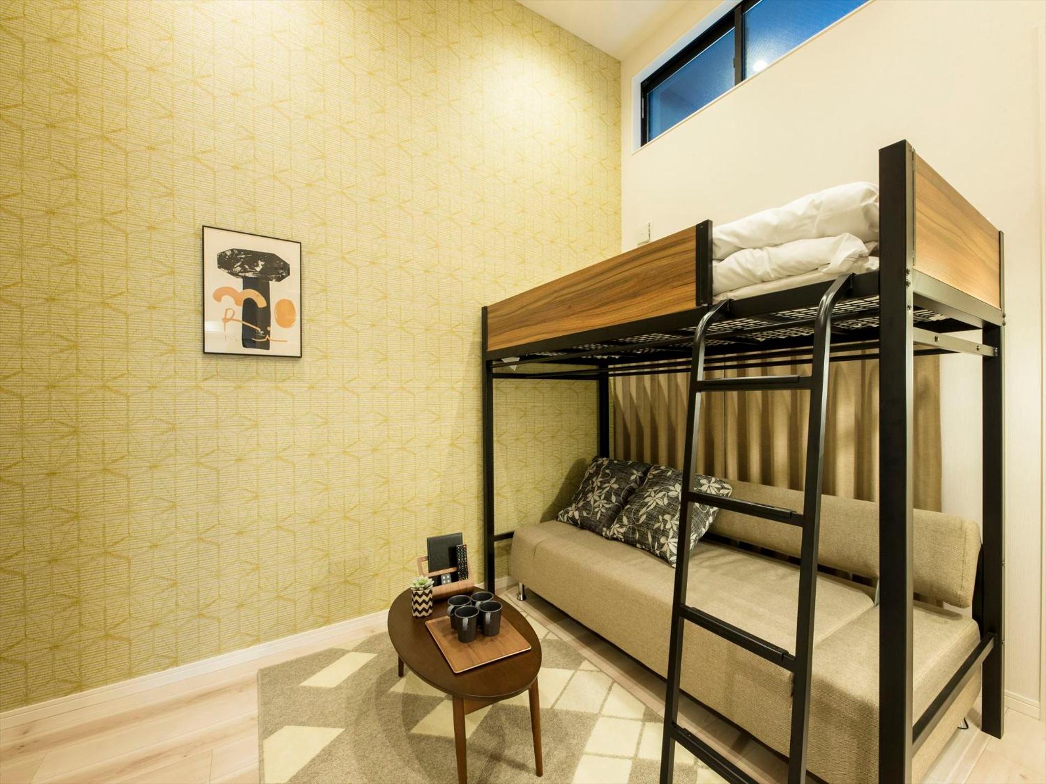 Studio Apartment - No Cleaning for Consecutive Night Stays - Photo 23