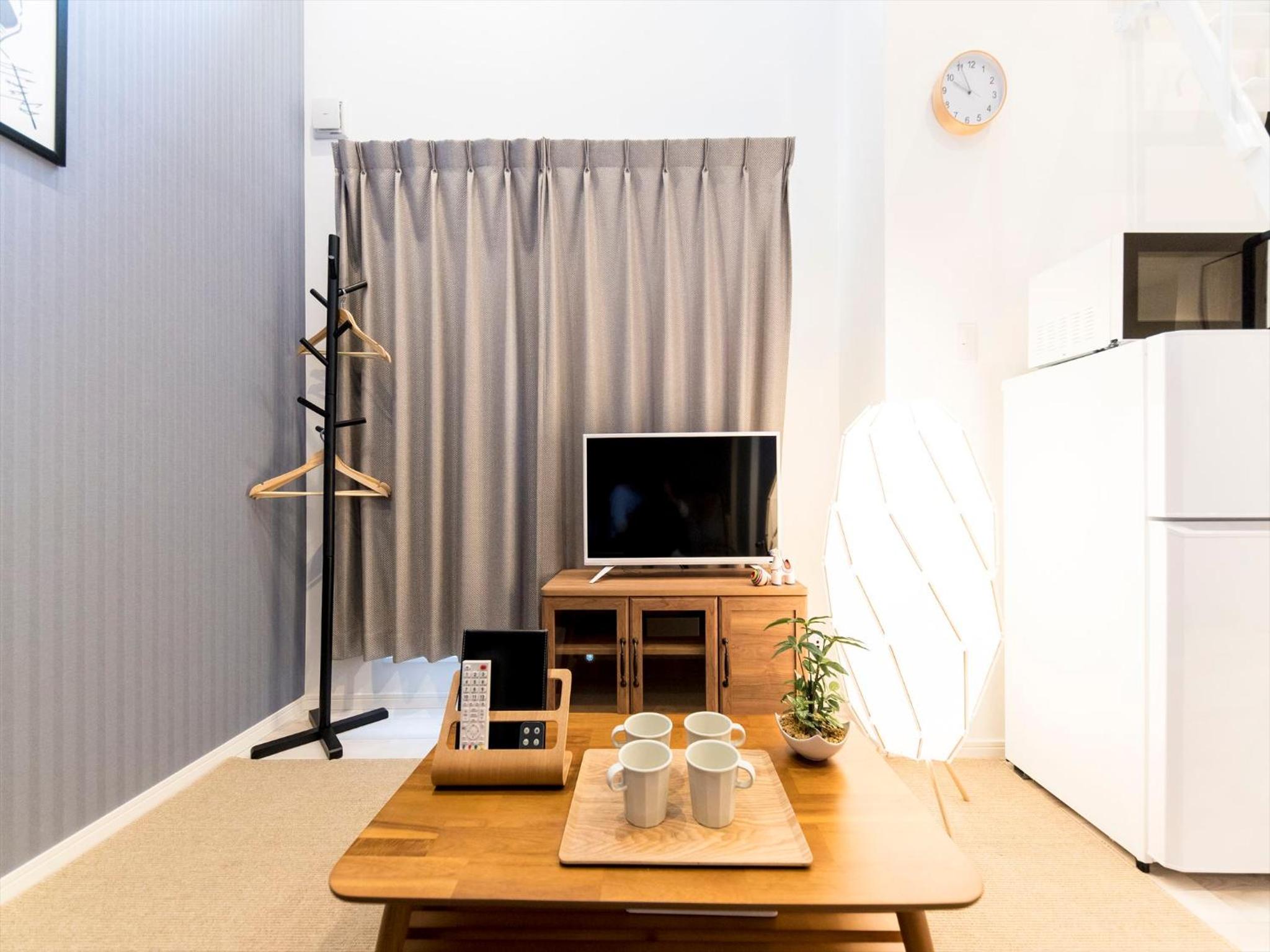 Studio Apartment - No Cleaning for Consecutive Night Stays - Photo 32