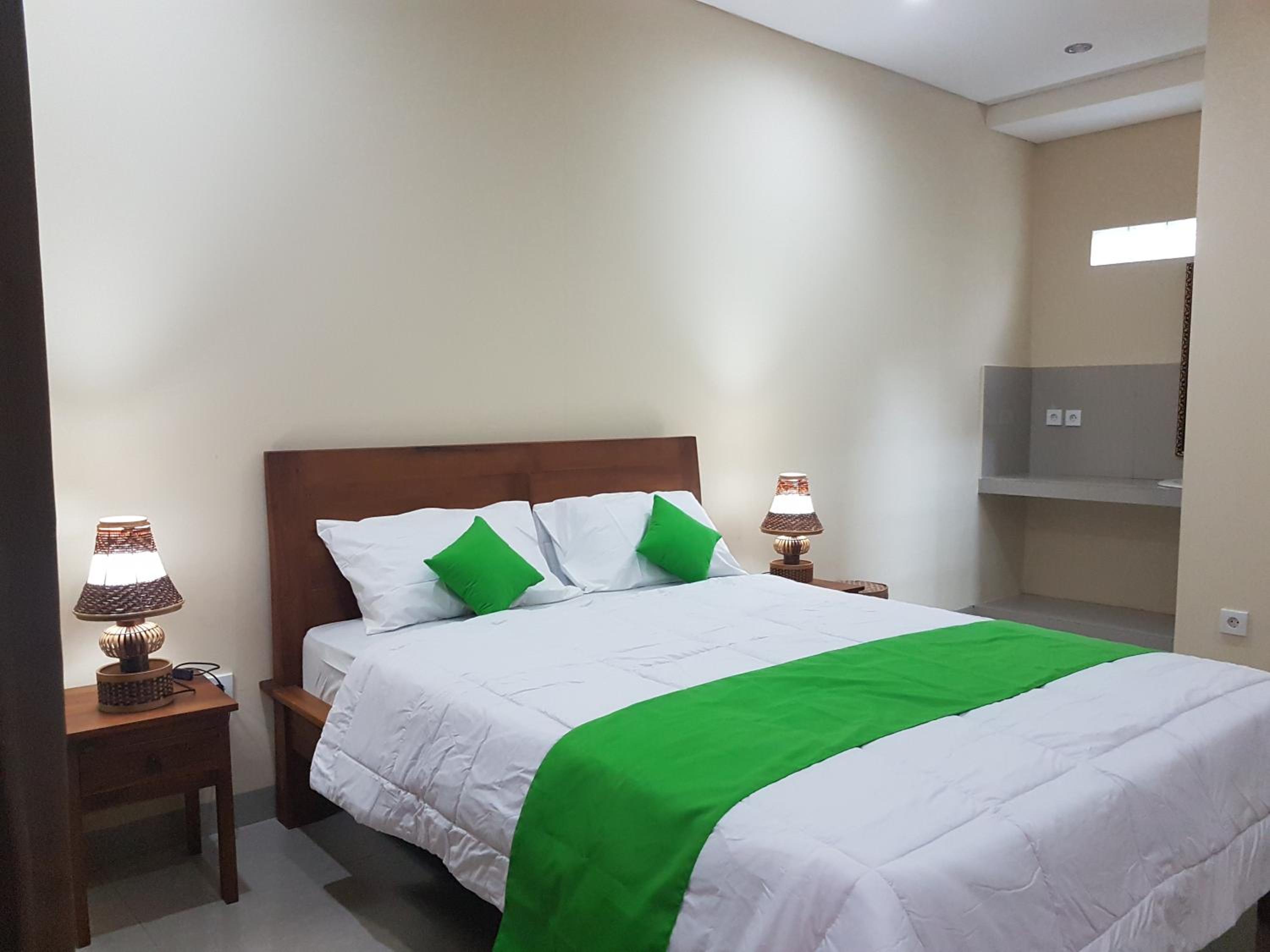 Budget Double Room - Photo 2