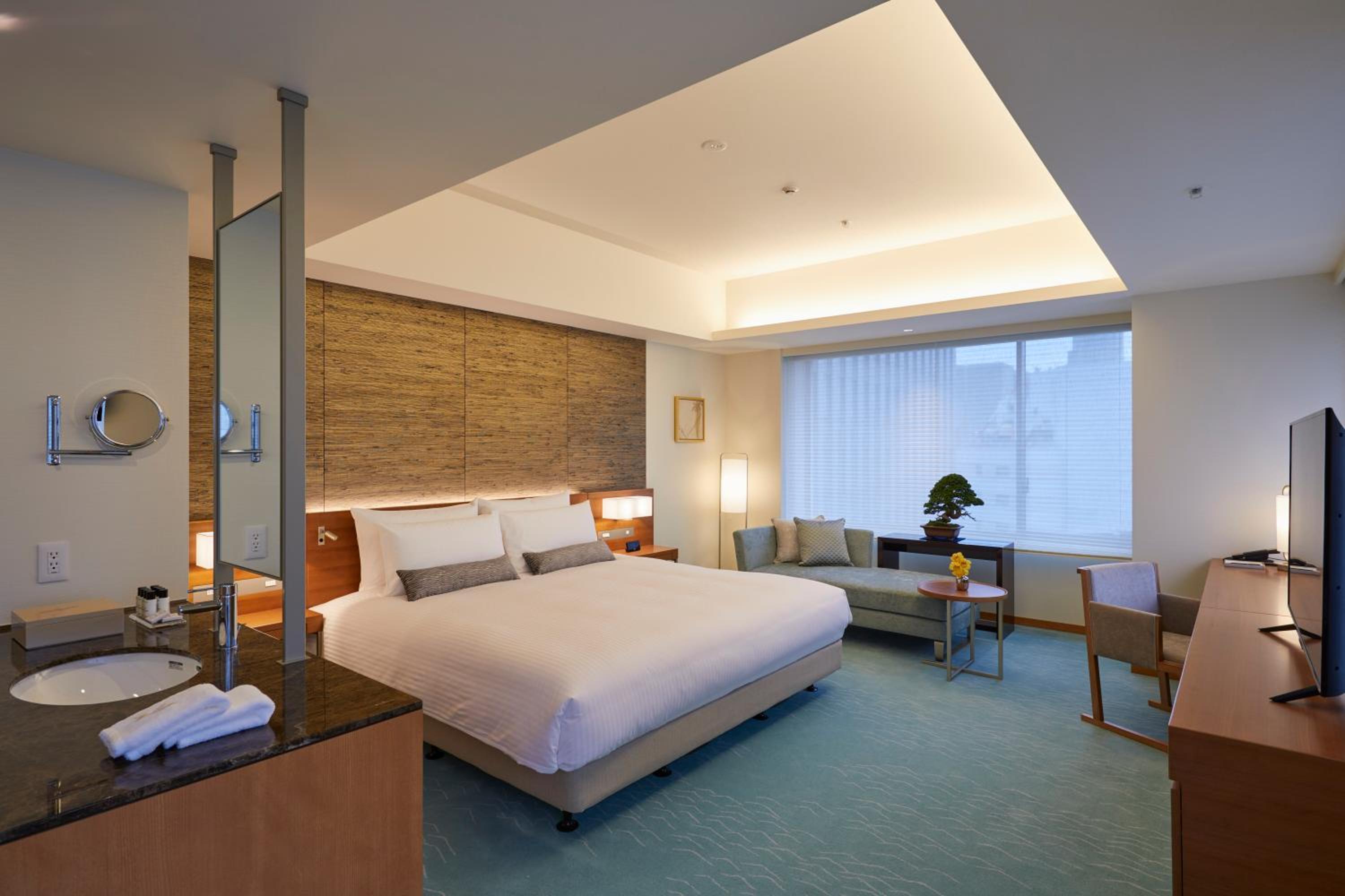 Corner Deluxe Room King
