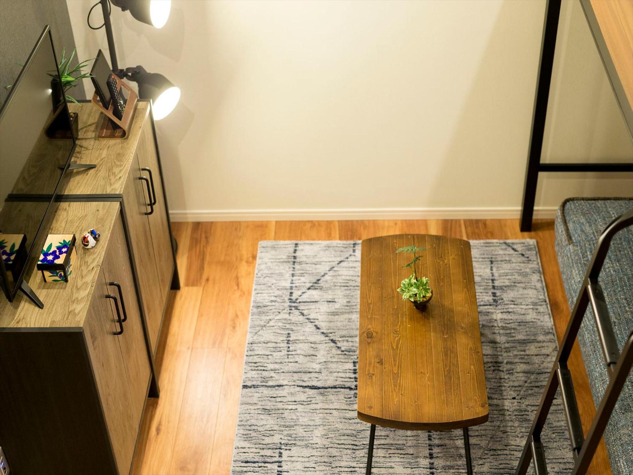 Studio Apartment - No Cleaning for Consecutive Night Stays - Photo 4